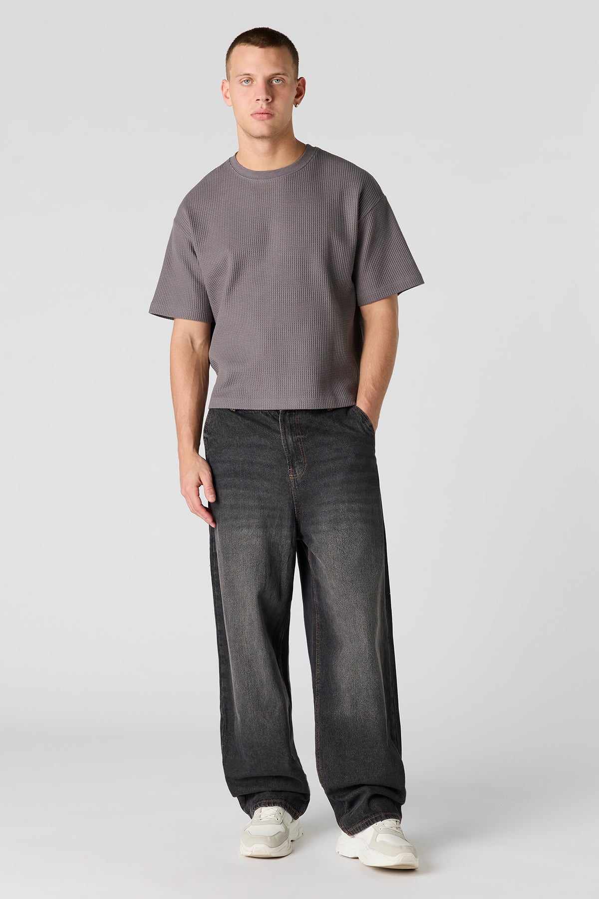 Alt View 9. Textured Boxy T-Shirt - Heather Grey