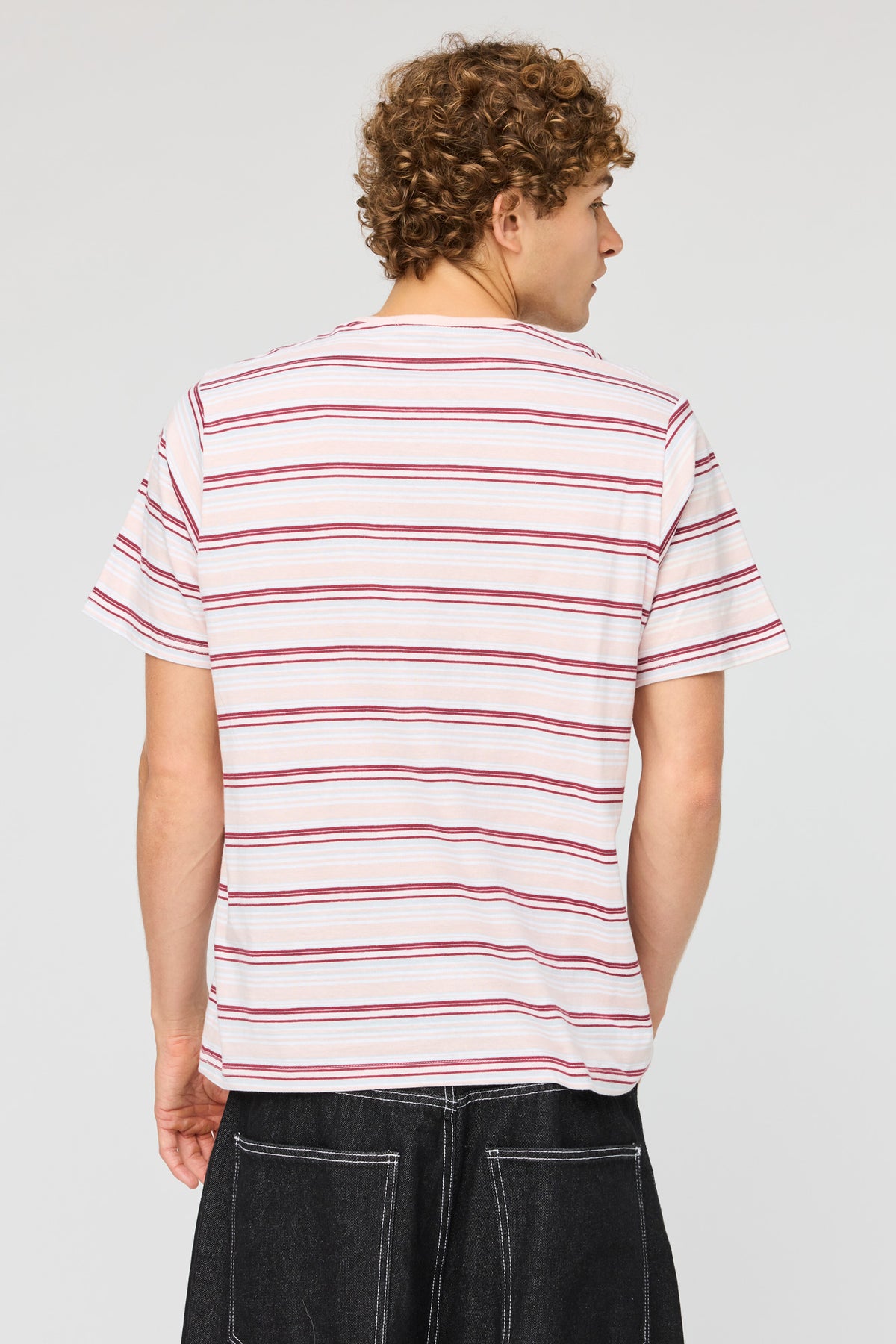 Alt View 2. Graphic Striped T-Shirt - Burgundy