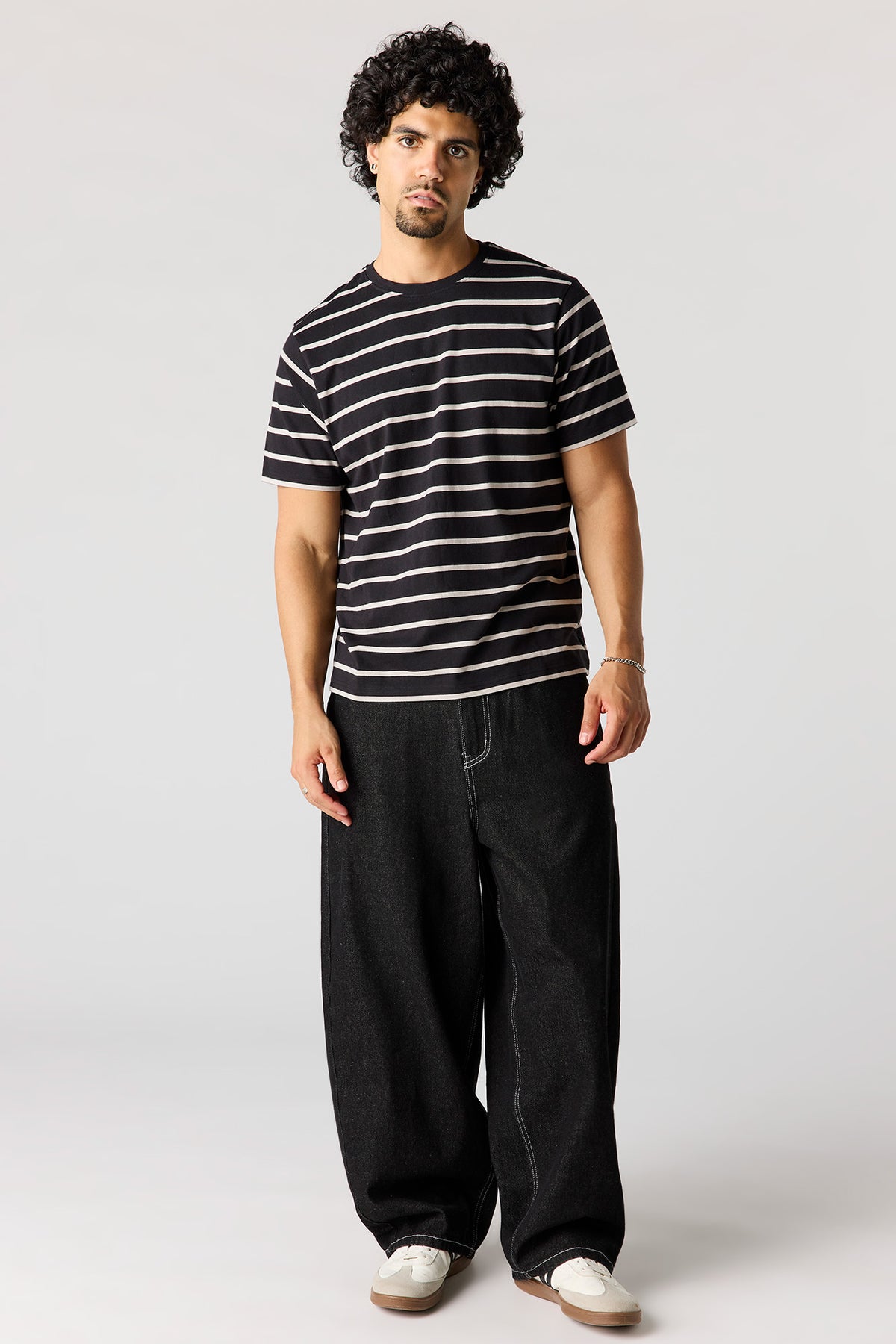 Alt View 3. Striped Crewneck T-Shirt - Black