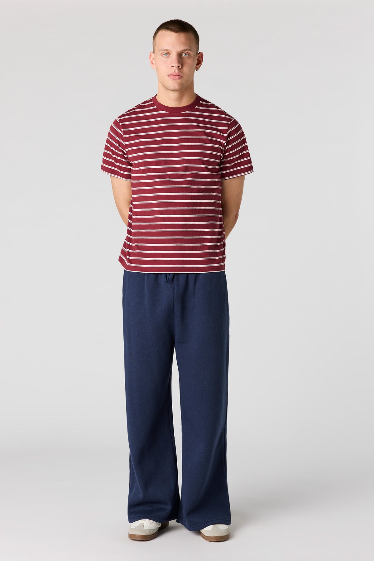 Alt View 3. Striped T-Shirt - Burgundy
