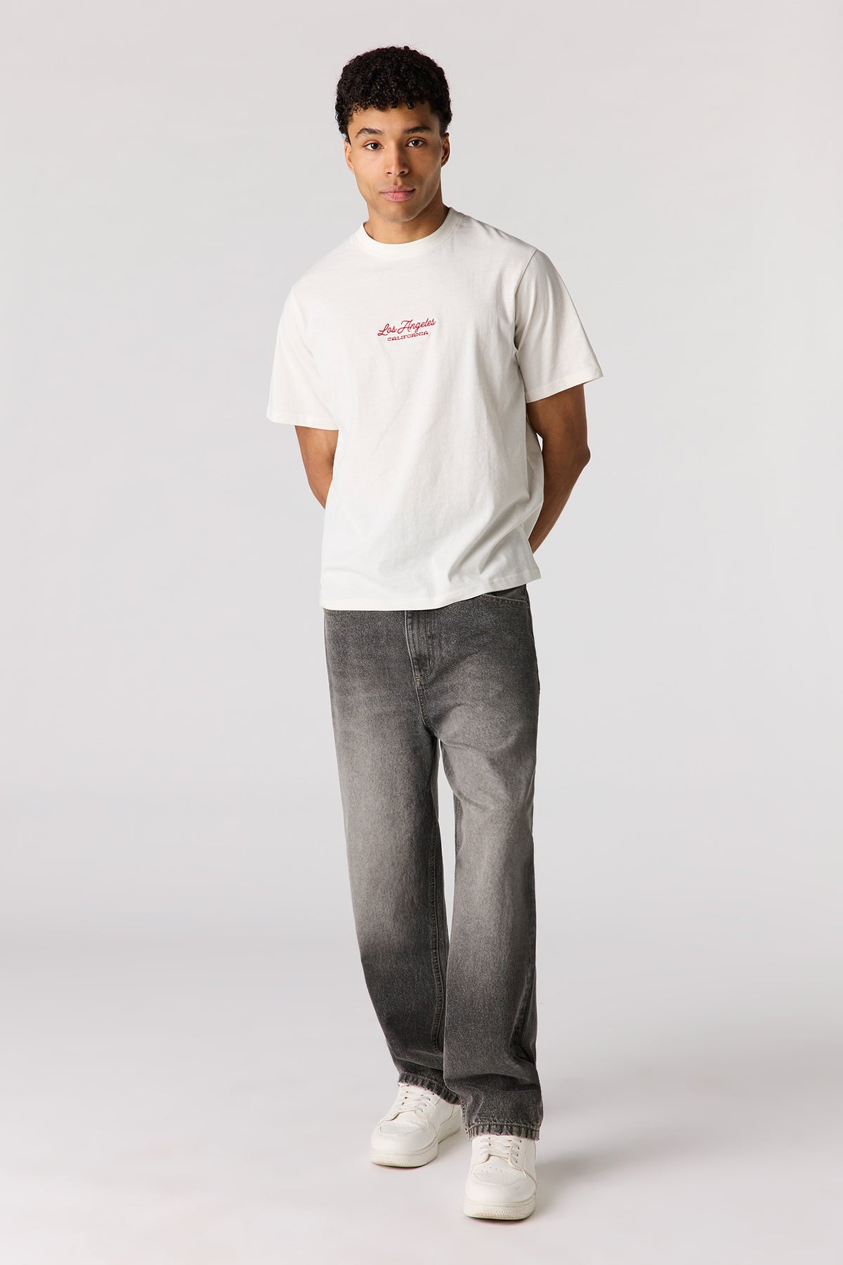 Alt View 3. Embroidered T-Shirt - White