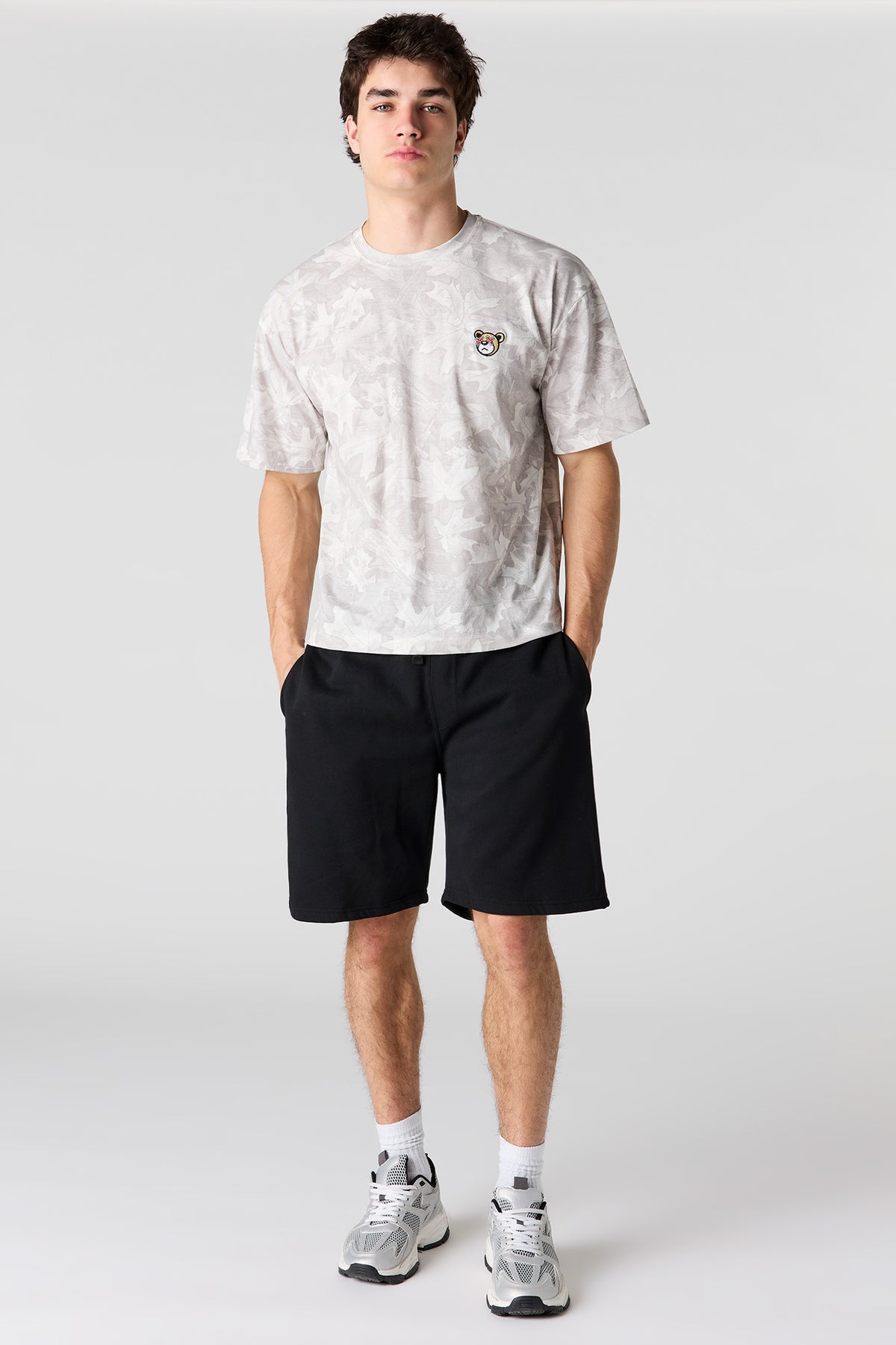 Alt View 3. Embroidered Boxy T-Shirt - Camouflage