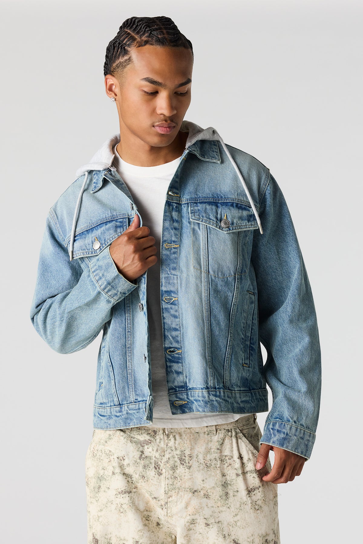 Alt View 5. Denim Removable Hooded Trucker Jacket - Medium Blue