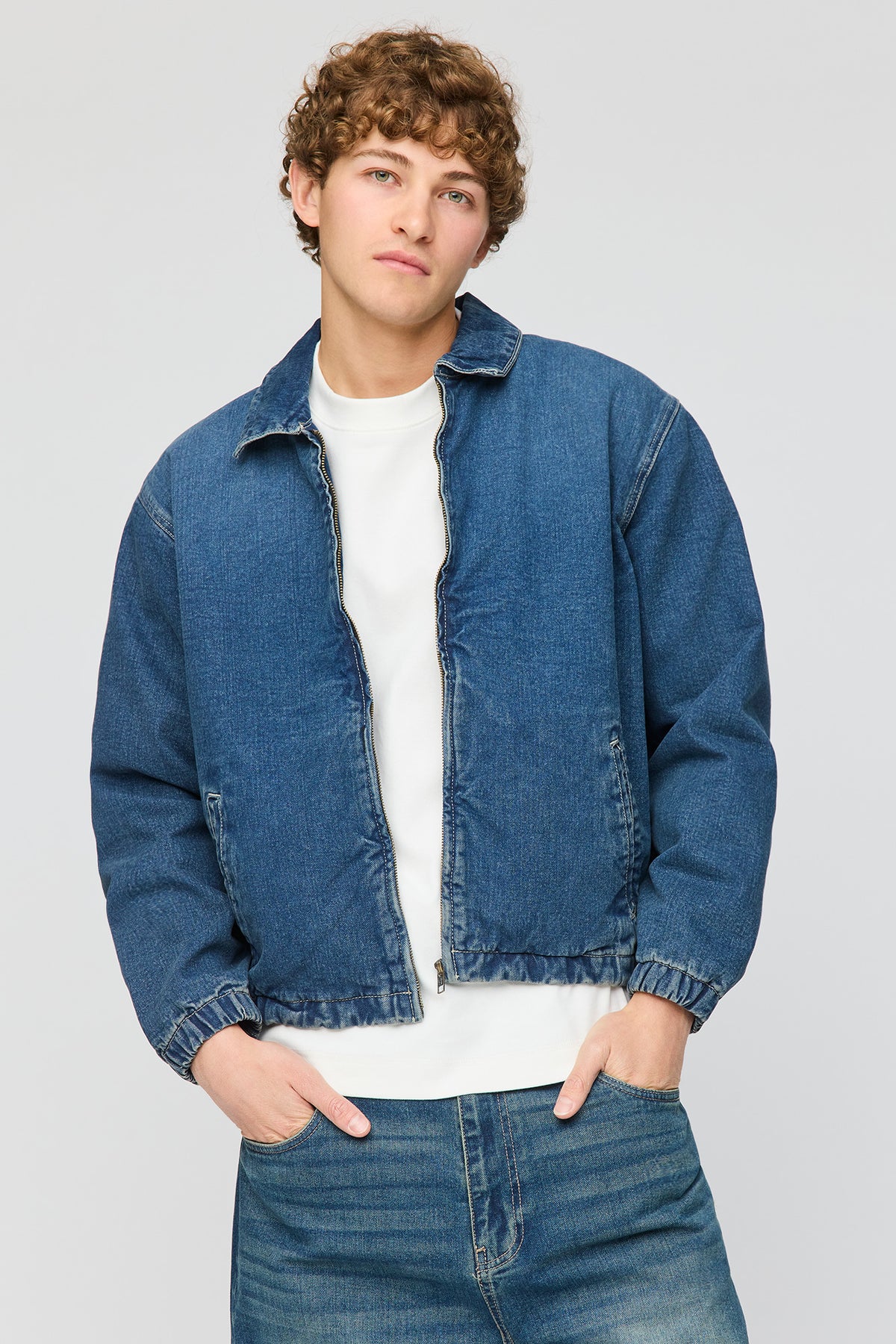 Vue alternative 4. Blouson aviateur en denim