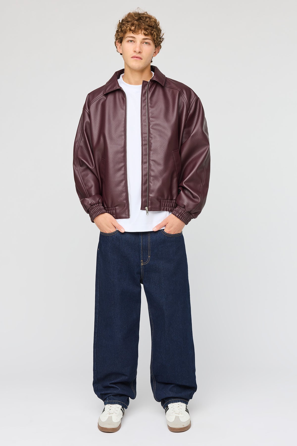Alt View 3. Faux Leather Bomber Jacket - Burgundy