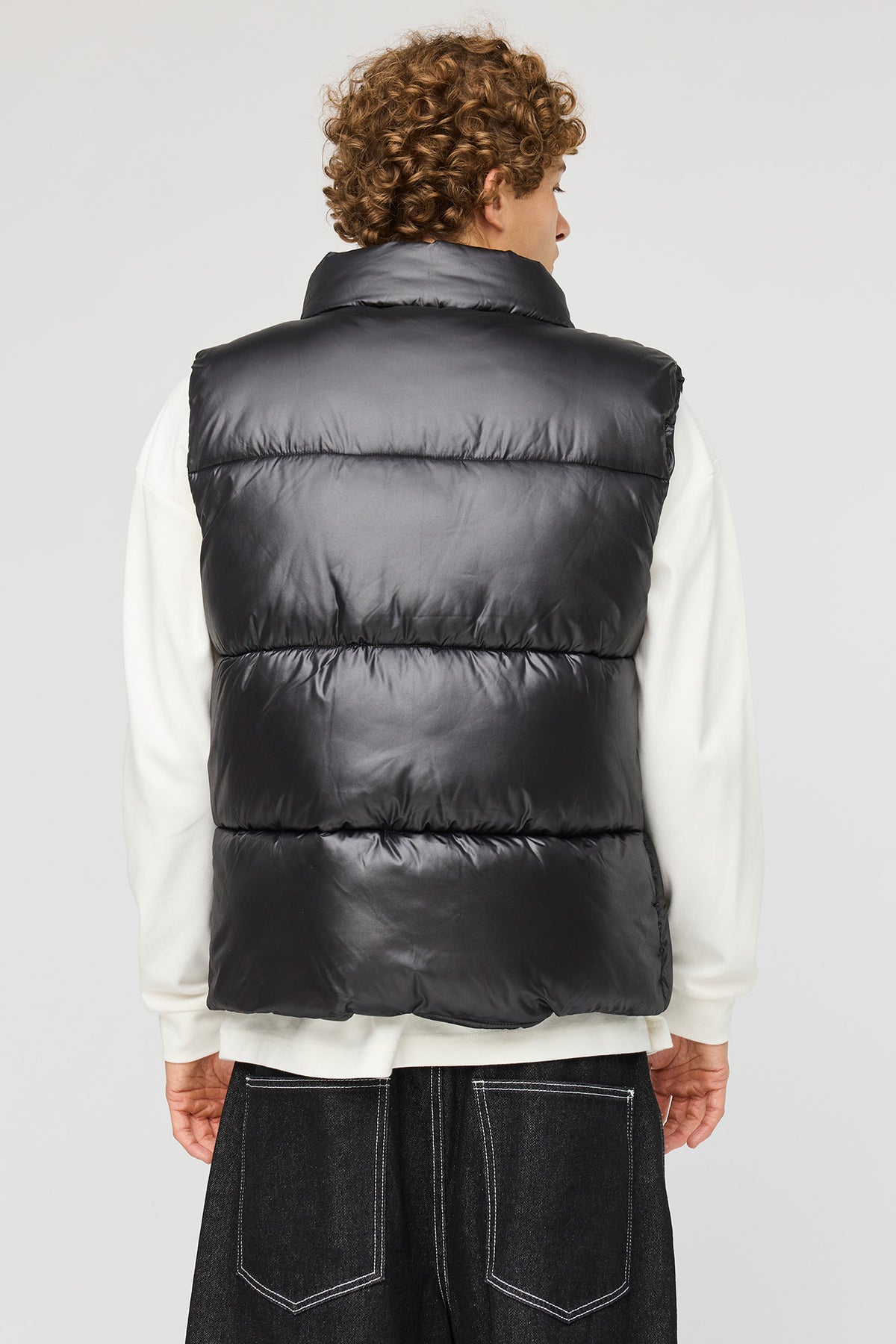 Alt View 2. Puffer Vest - Solid Black