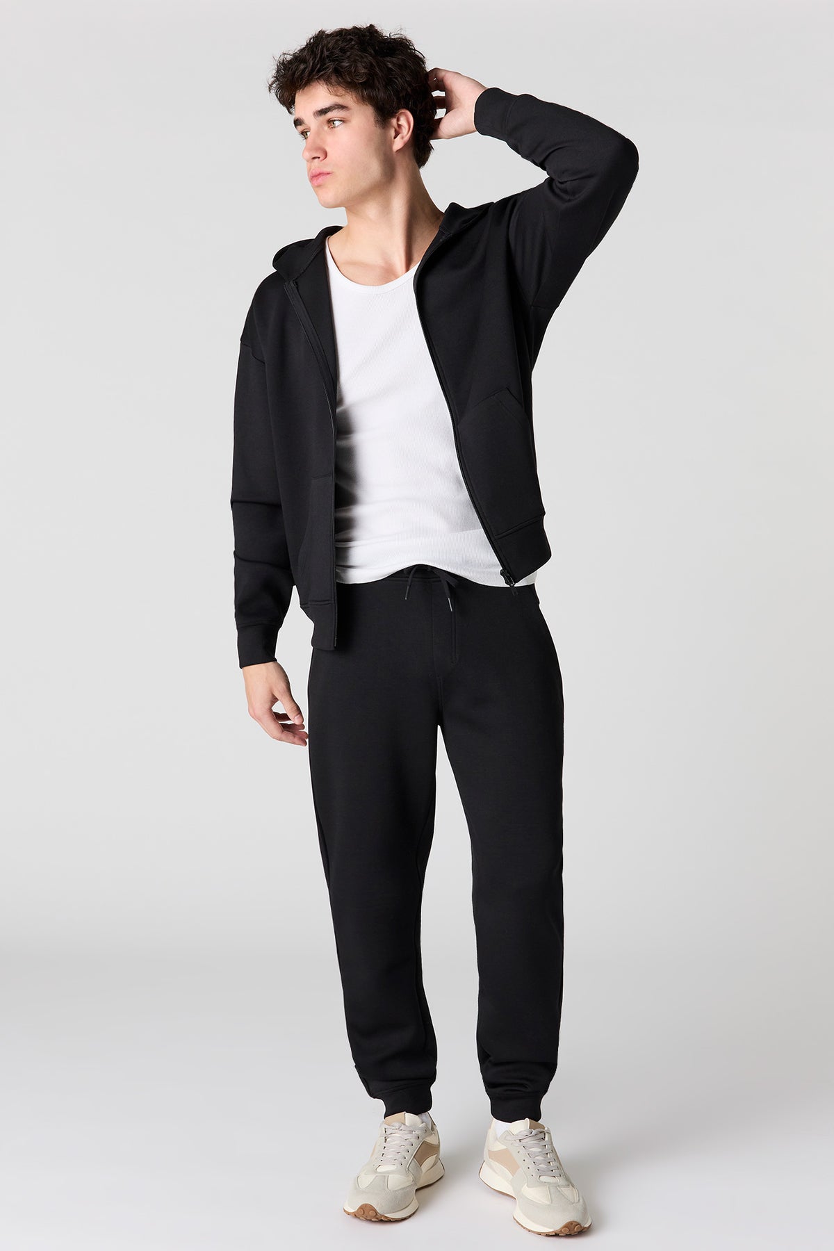 Alt View 3. U/A Scuba 2-Way Zip-Up Hoodie - Black