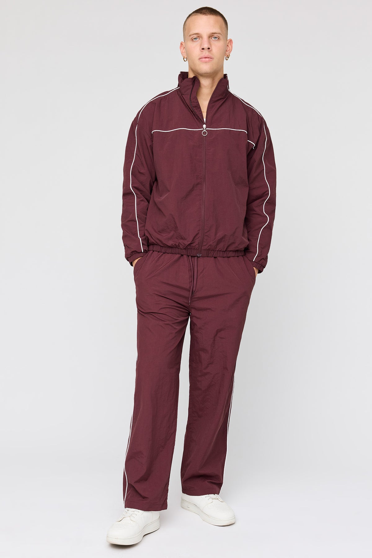 Vue alternative 3. Veste en nylon