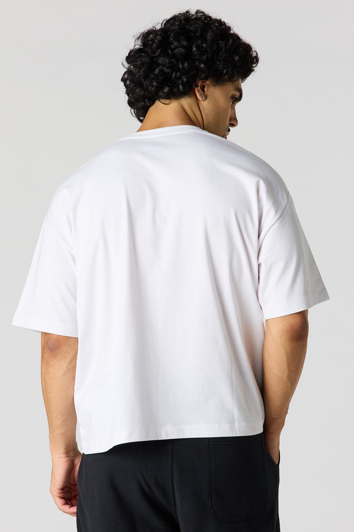 Vue alternative 2. T-shirt carré à imprimé Racing 