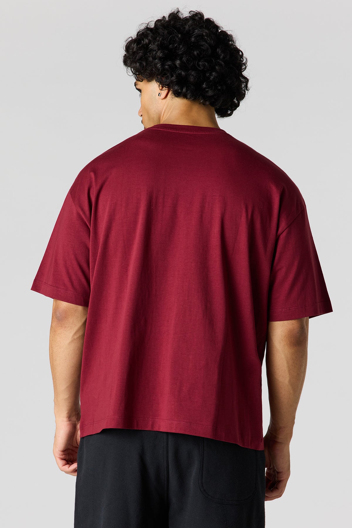 Alt View 2. Racing Graphic Boxy T-Shirt - Burgundy