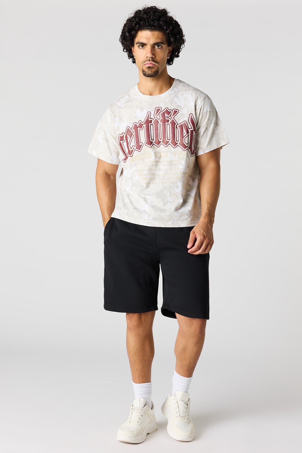 Alt View 3. Camo Graphic T-Shirt - Off White