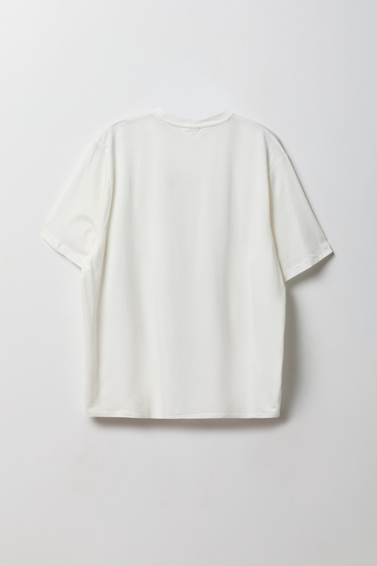 Alt View 2. Monte Carlo Graphic T-Shirt - Off White