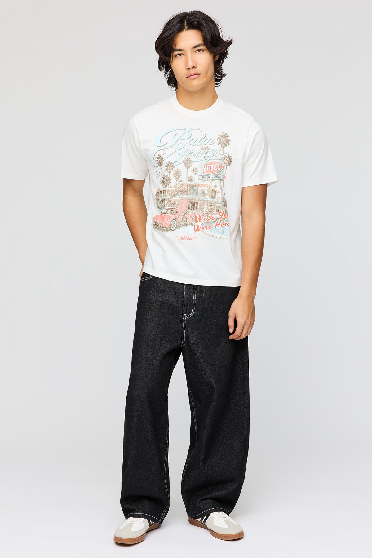 Alt View 3. Monte Carlo Graphic T-Shirt - Off White