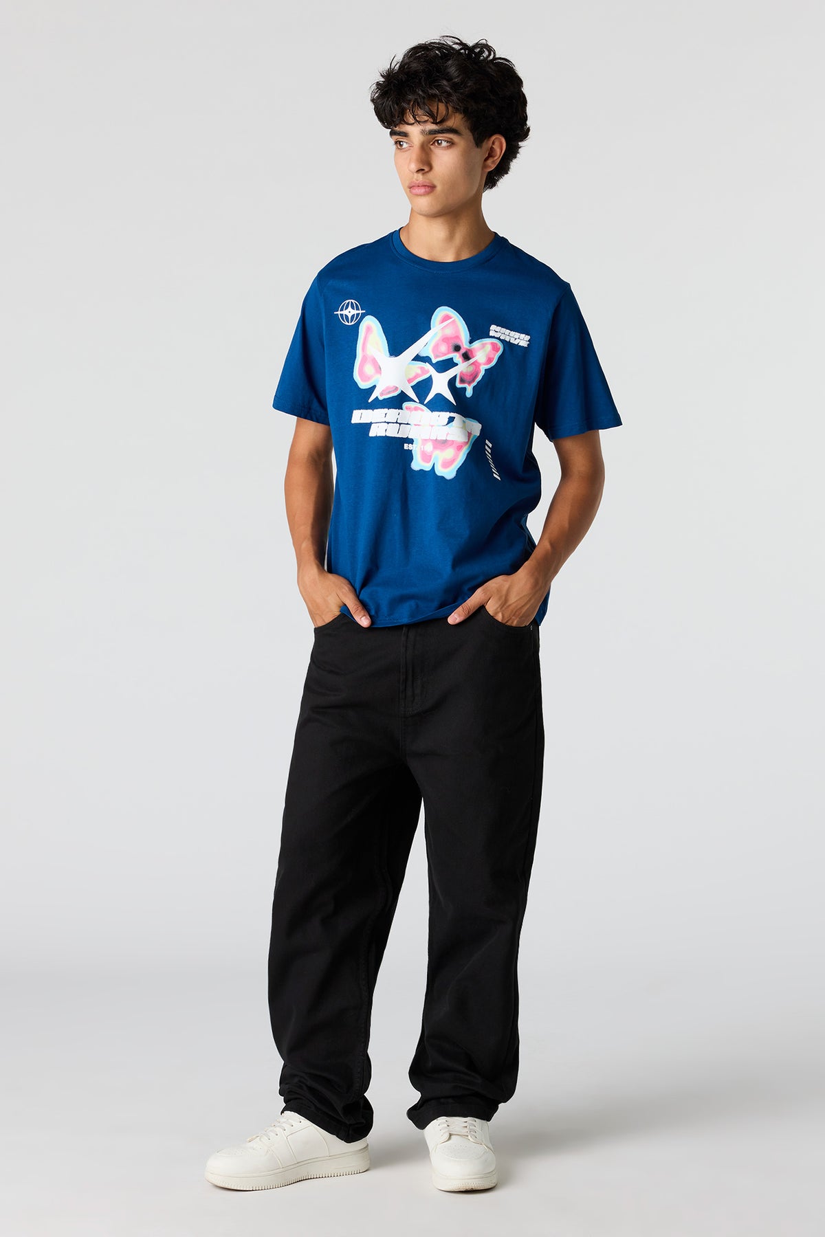 Alt View 3. Butterfly Graphic T-Shirt - Navy