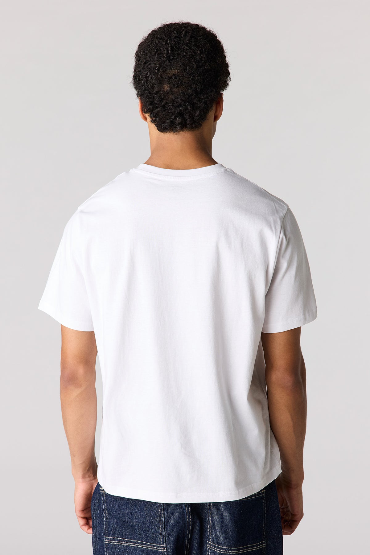 Alt View 2. Graphic T-Shirt - White