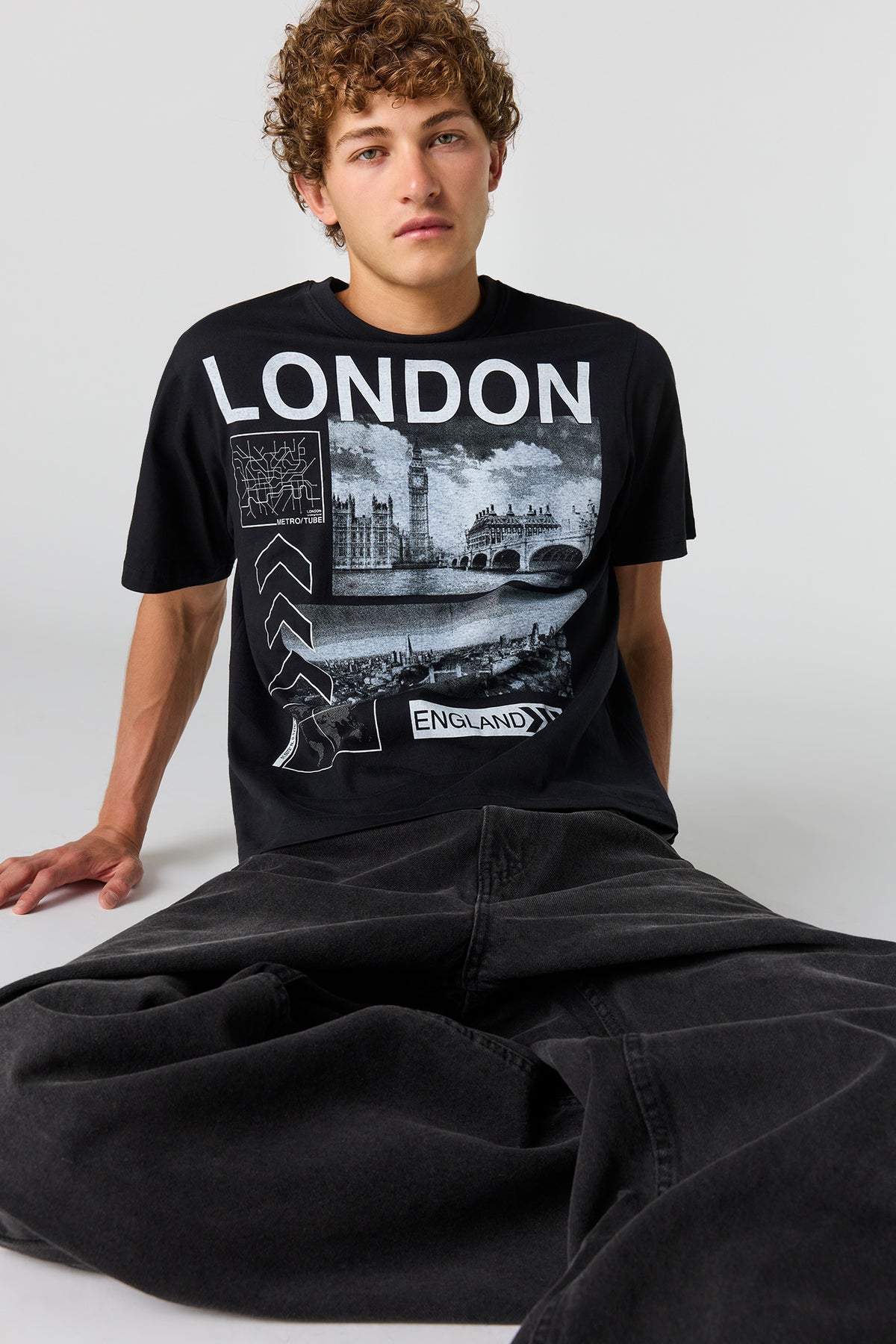 City Graphic T-Shirt - Black