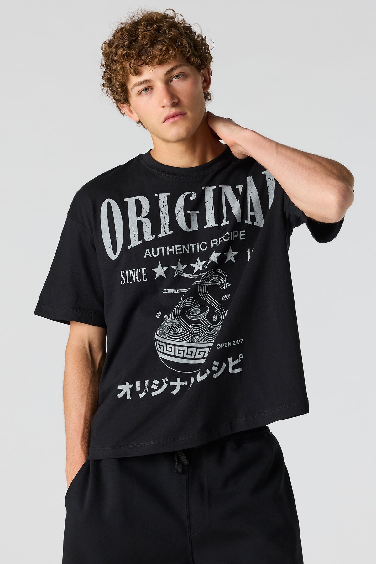 Ramen Graphic Boxy T-Shirt - Black