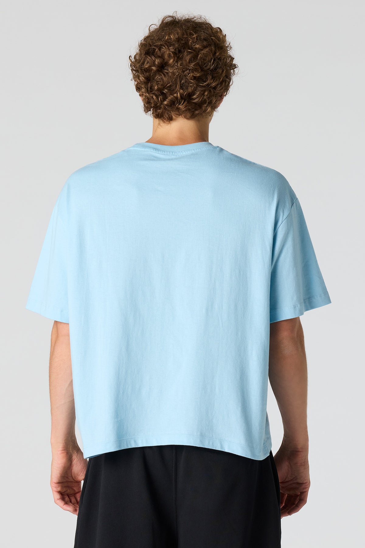 Alt View 2. Auto Shop Graphic Boxy T-Shirt - Light Blue