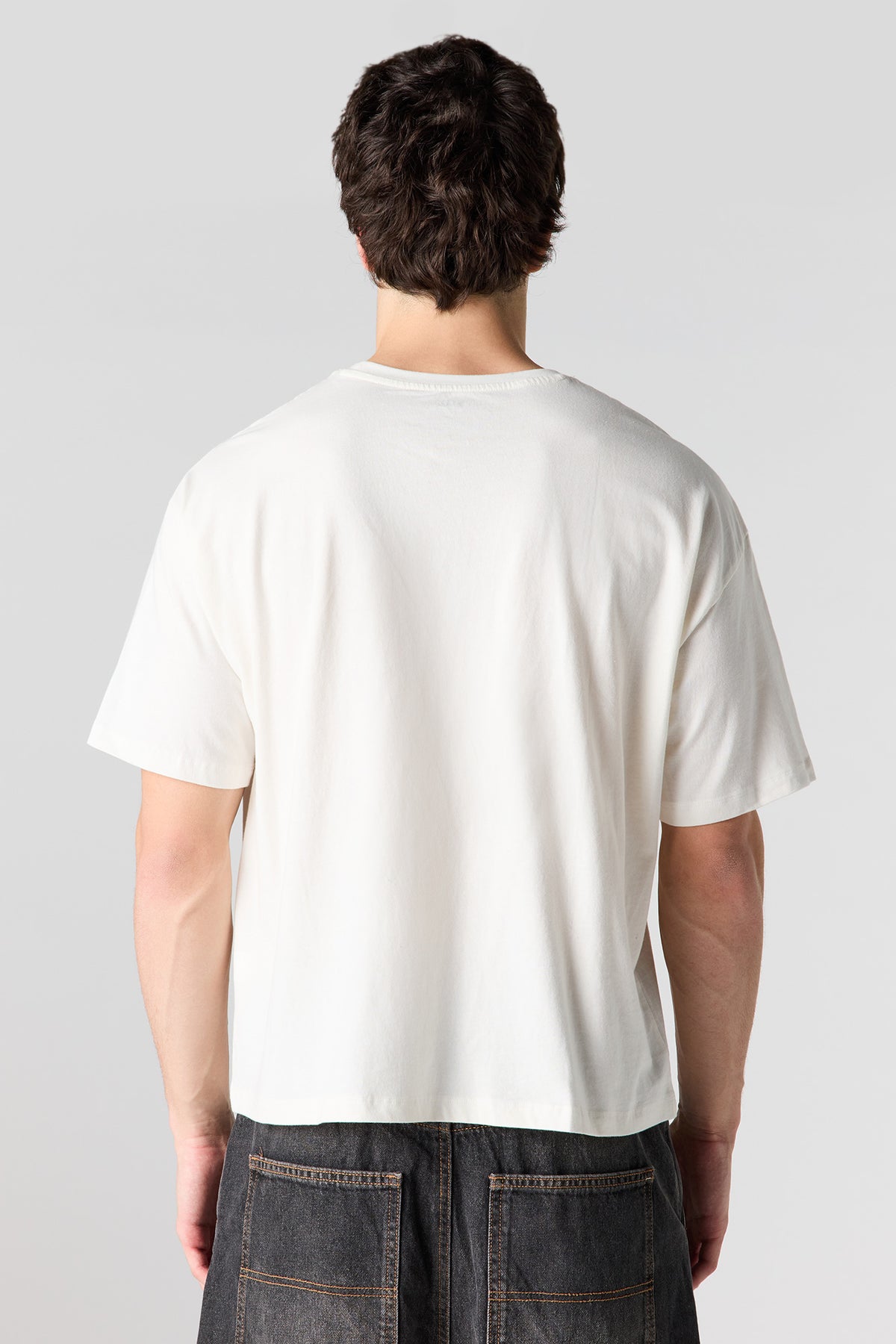 Vue alternative 2. T-shirt carré à imprimé Skull