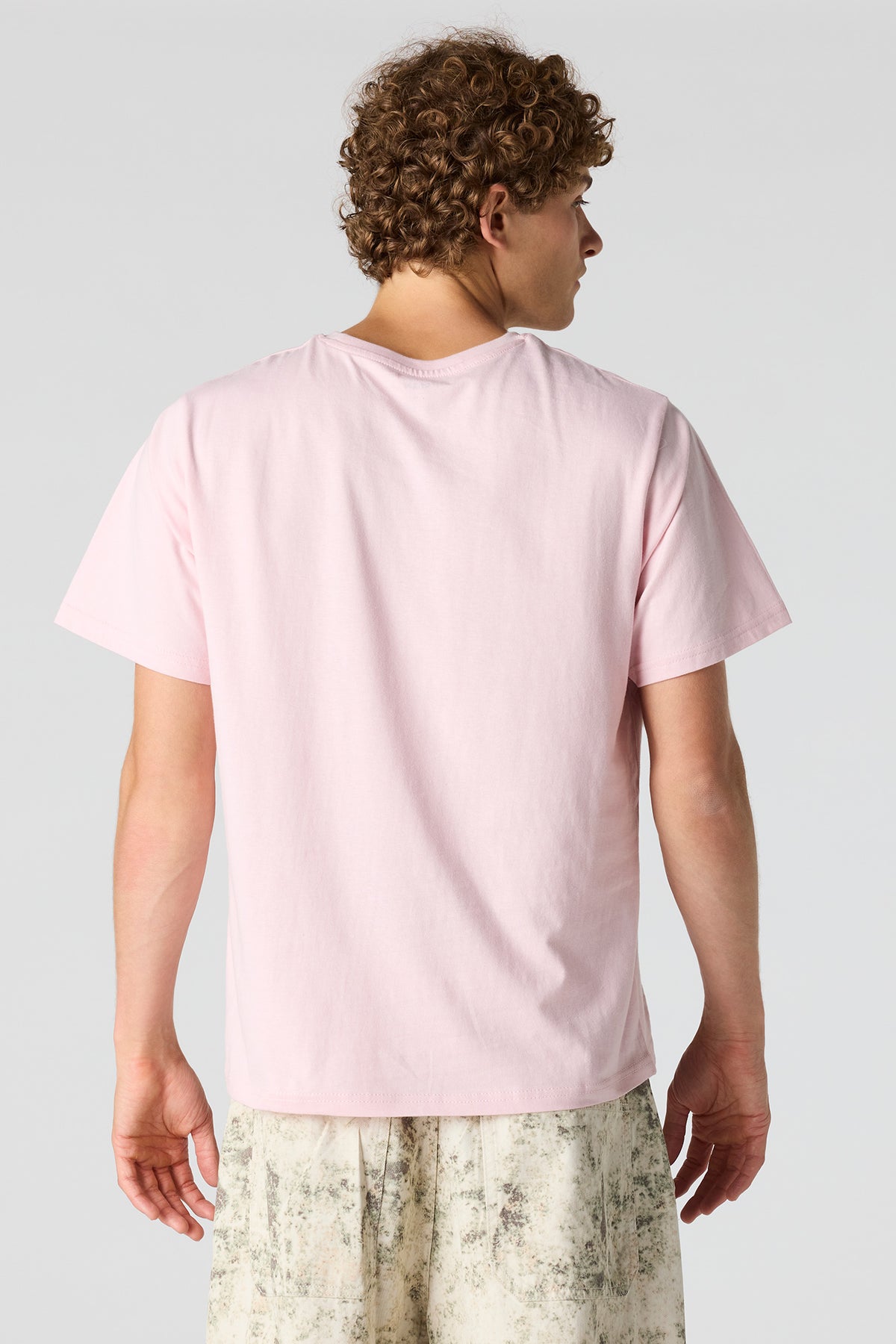 Alt View 2. Graphic T-Shirt - Light Pink