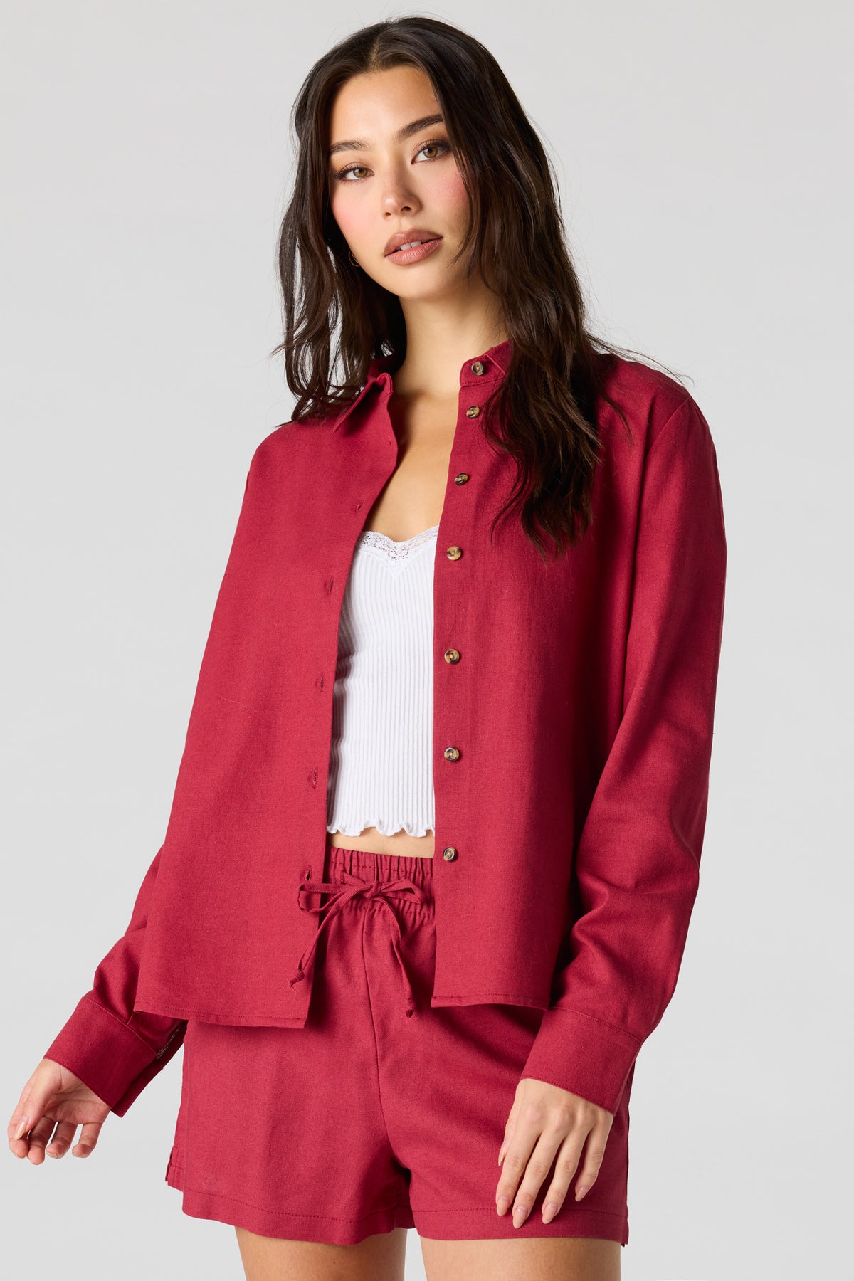 Haut boutonné en mélange de lin avec col
