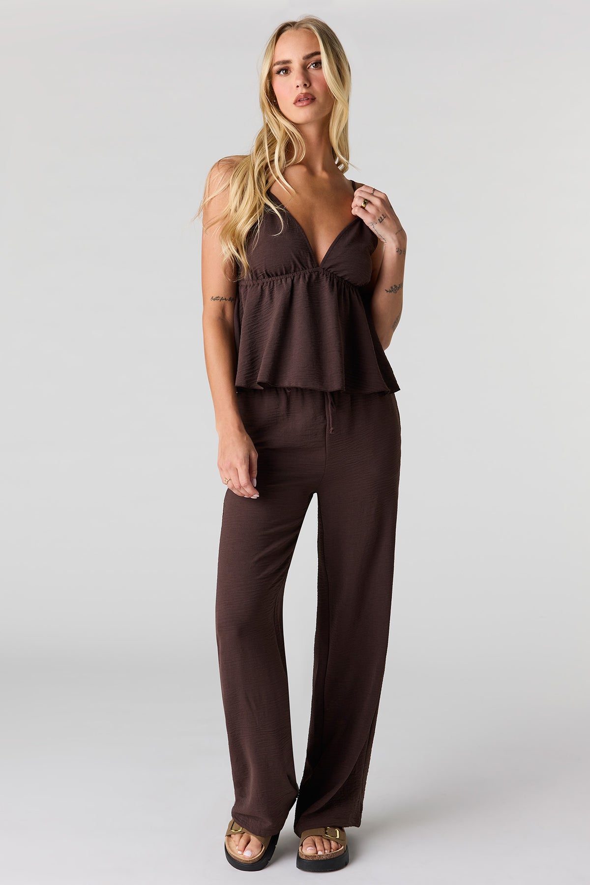 Vue alternative 3. Camisole de style nuisette fluide