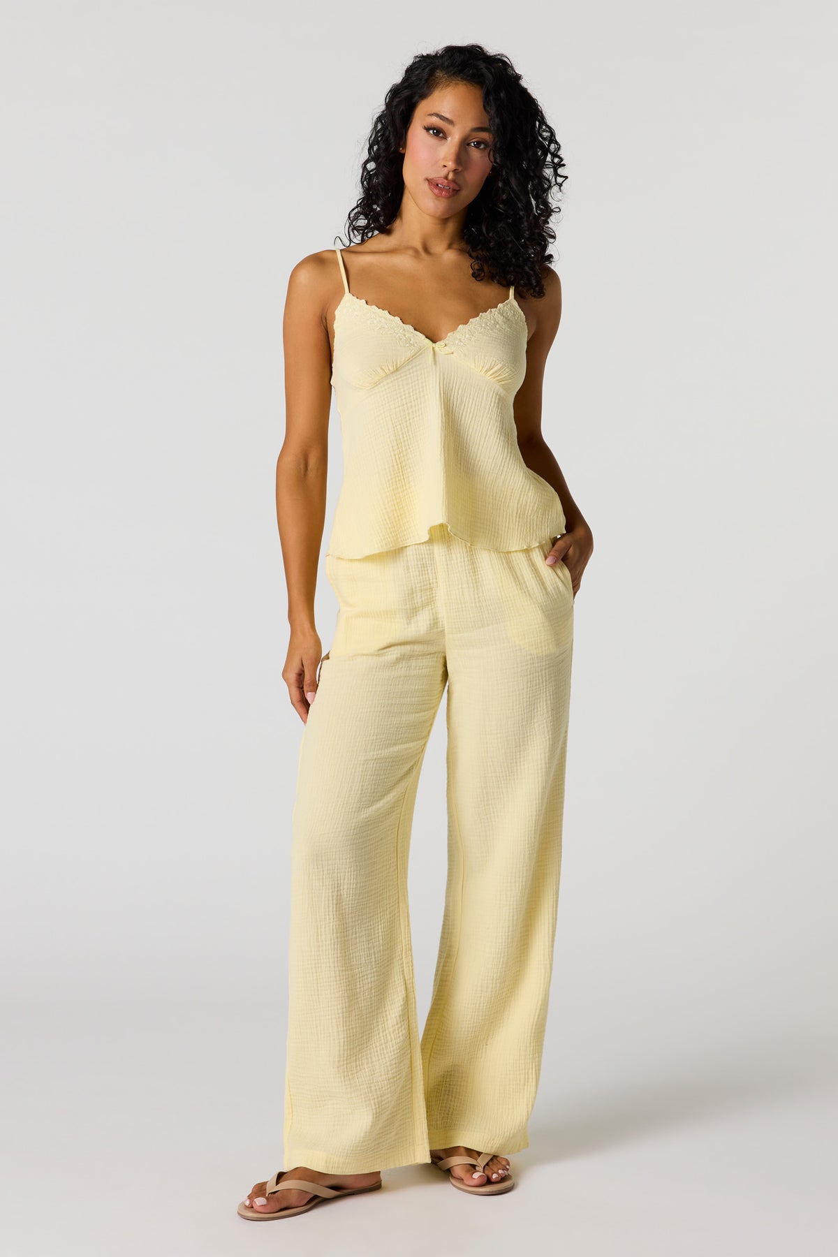 Alt View 3. Gauze Lace Trim V-Neck Cami - Yellow