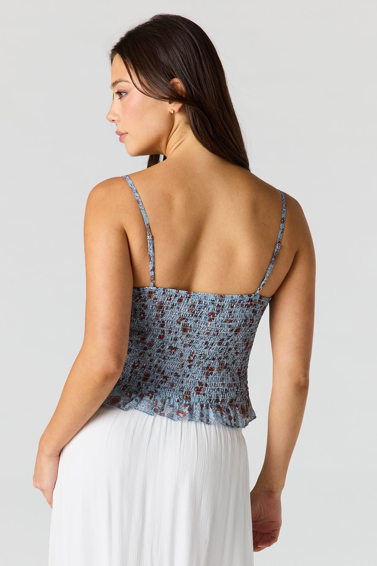 Vue alternative 2. Haut plissé avec ruché et imprimé floral