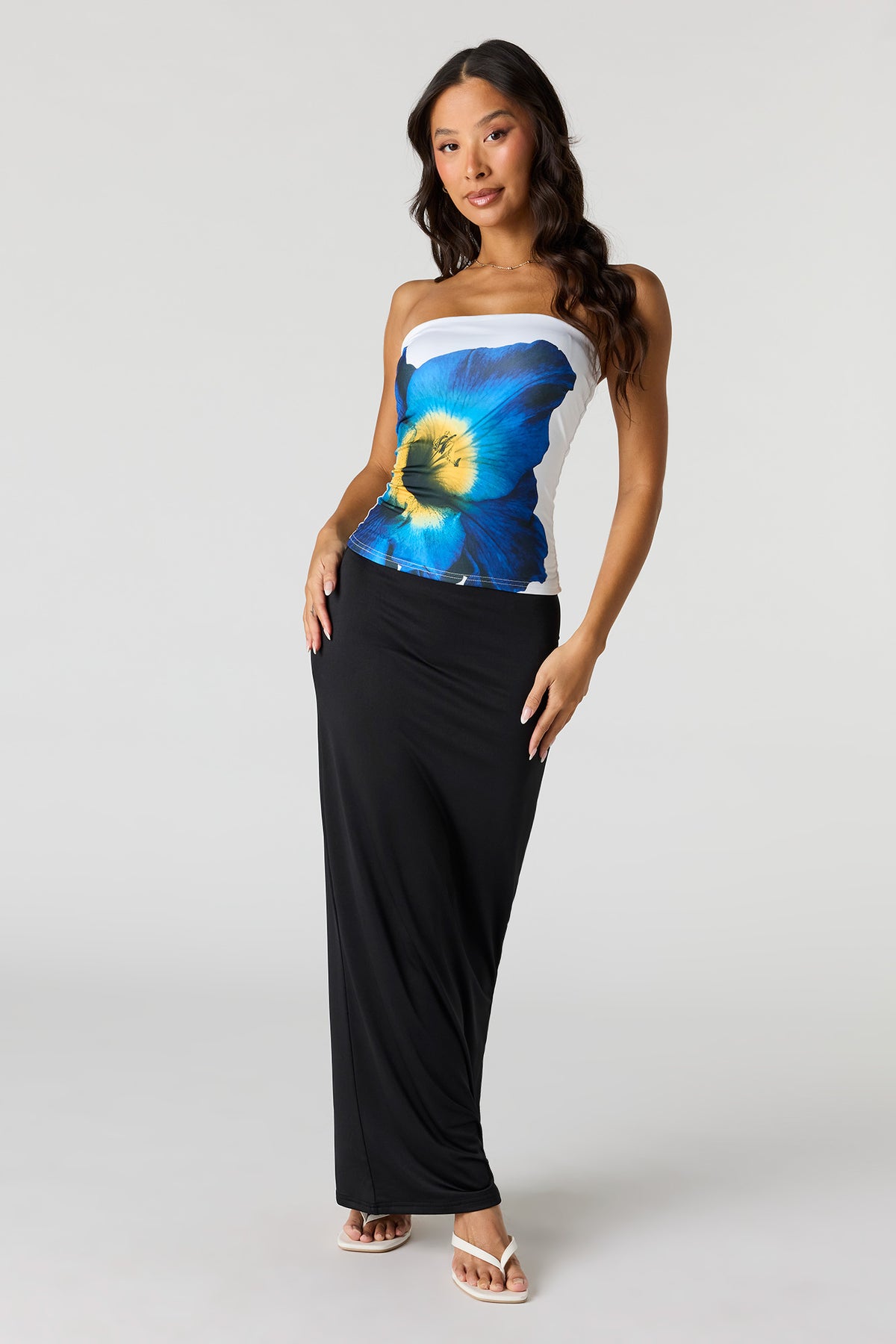 Alt View 3. Contour Braless Flower Tube Top - White