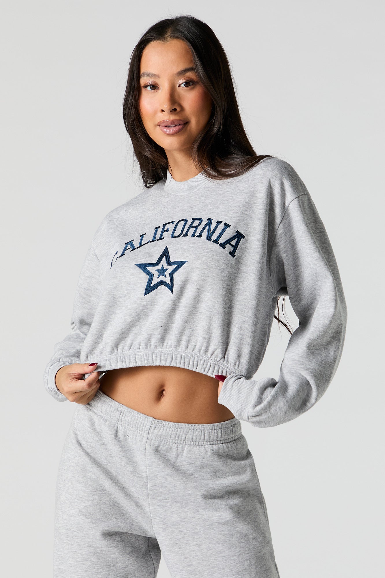 Graphic Cropped Sweatshirt – Urban Planet