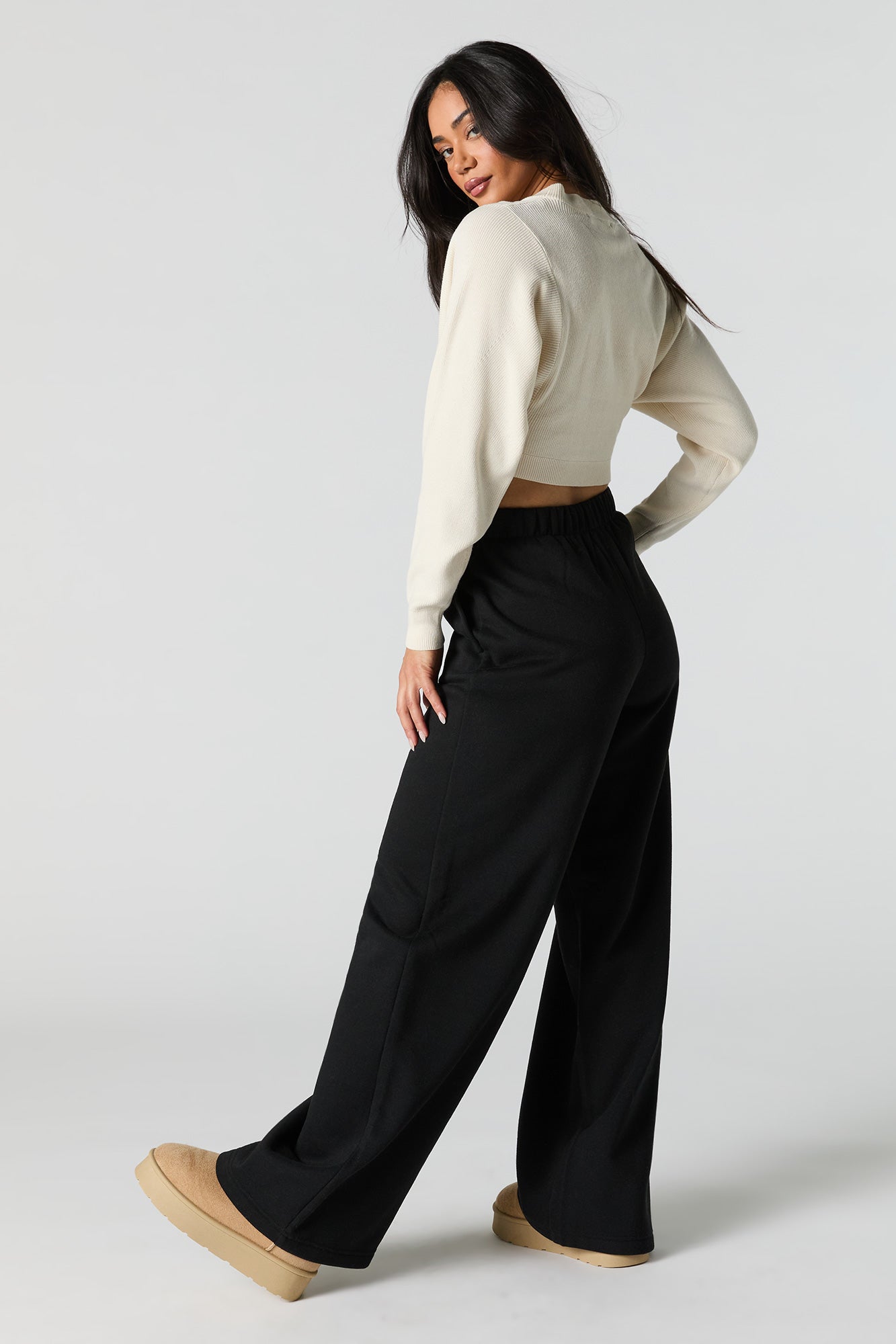 Classic Fleece Wide Leg Sweatpant