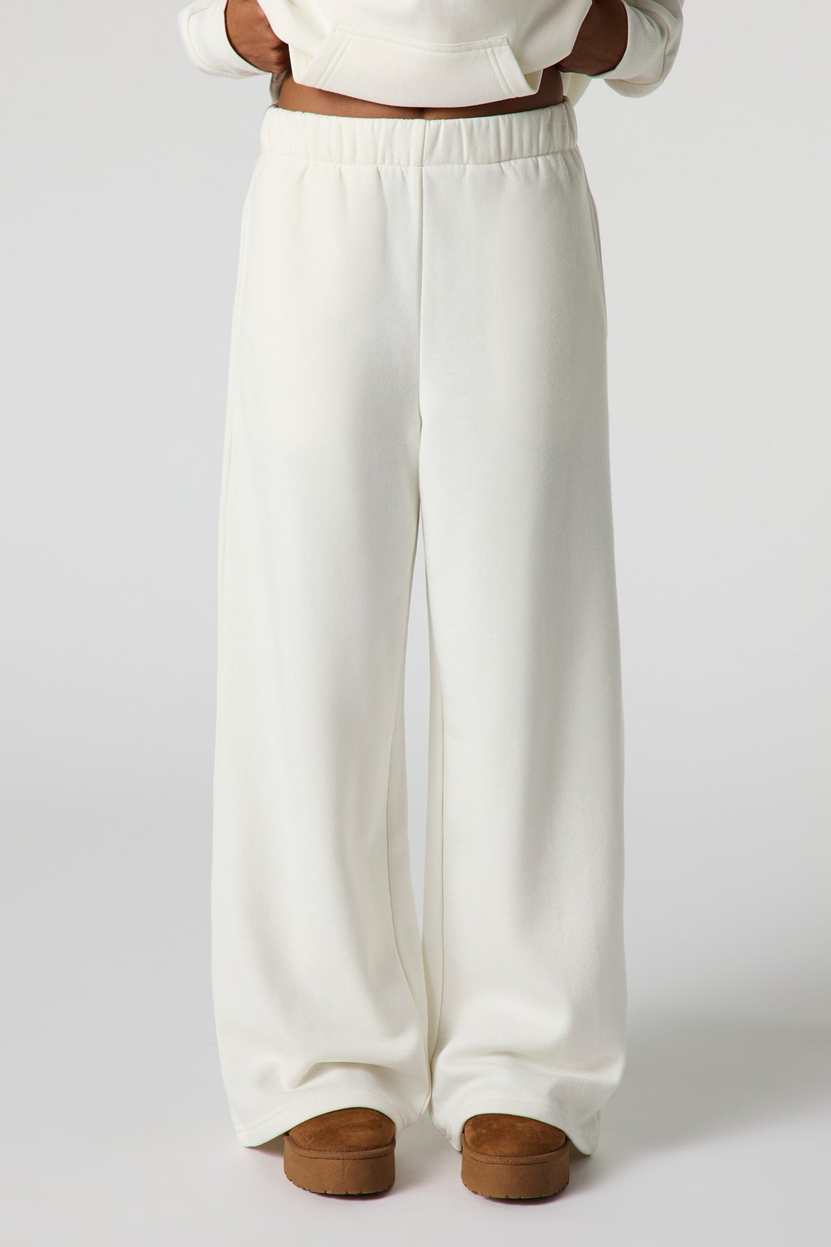 Alt View 2. Wide Leg Fleece Sweatpant - White