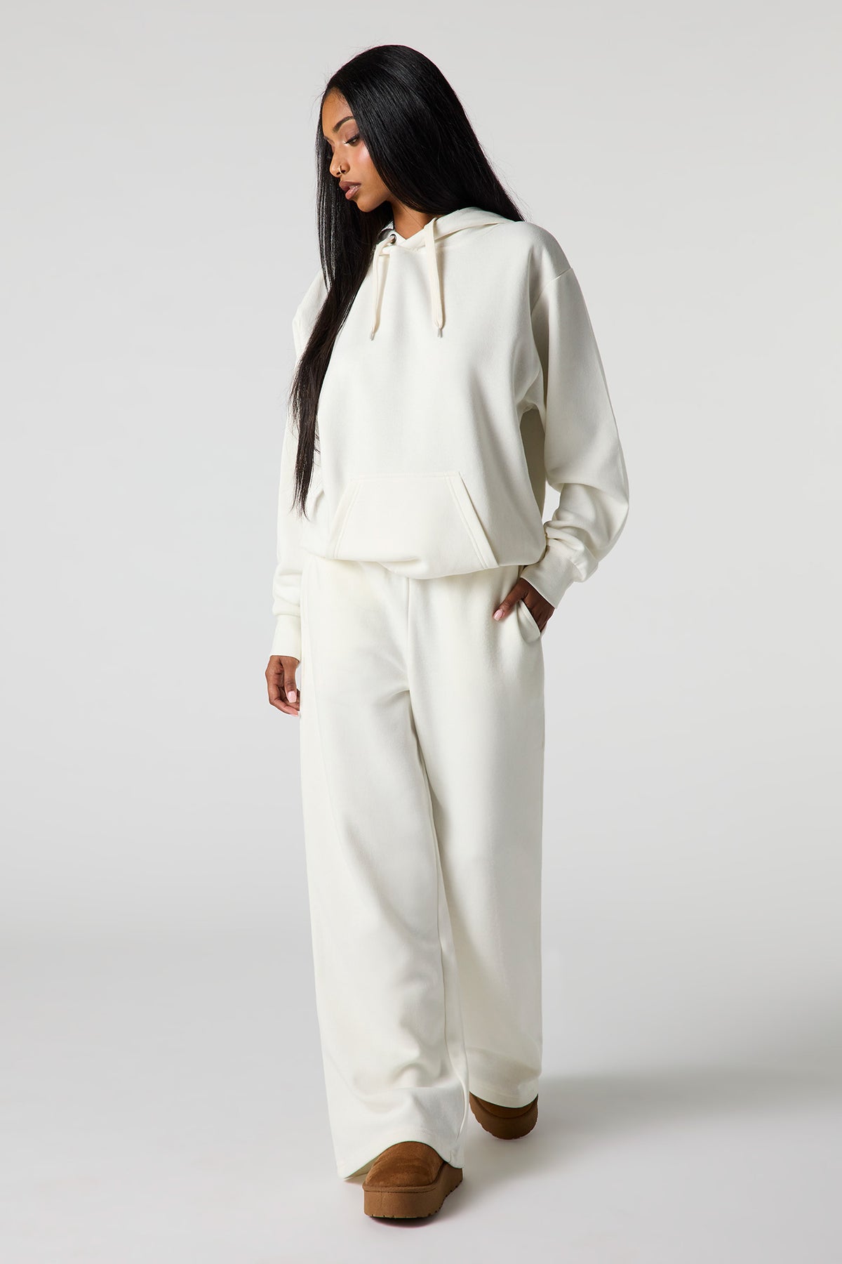 Wide Leg Fleece Sweatpant - White