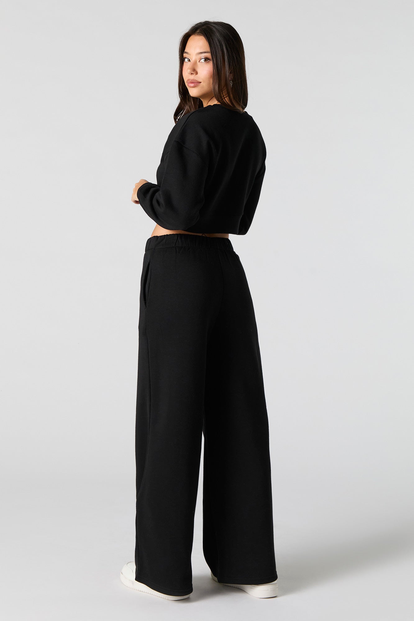 Fleece Wide Leg Sweatpant