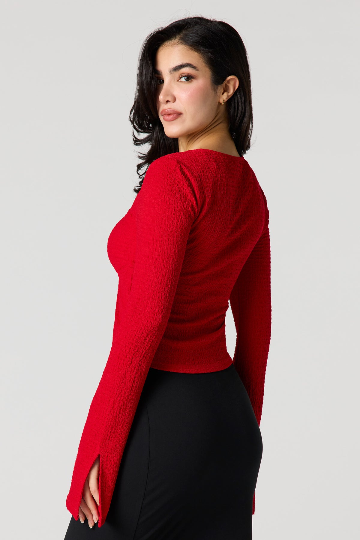 Alt View 2. Textured O-Ring Flyaway Top - Red