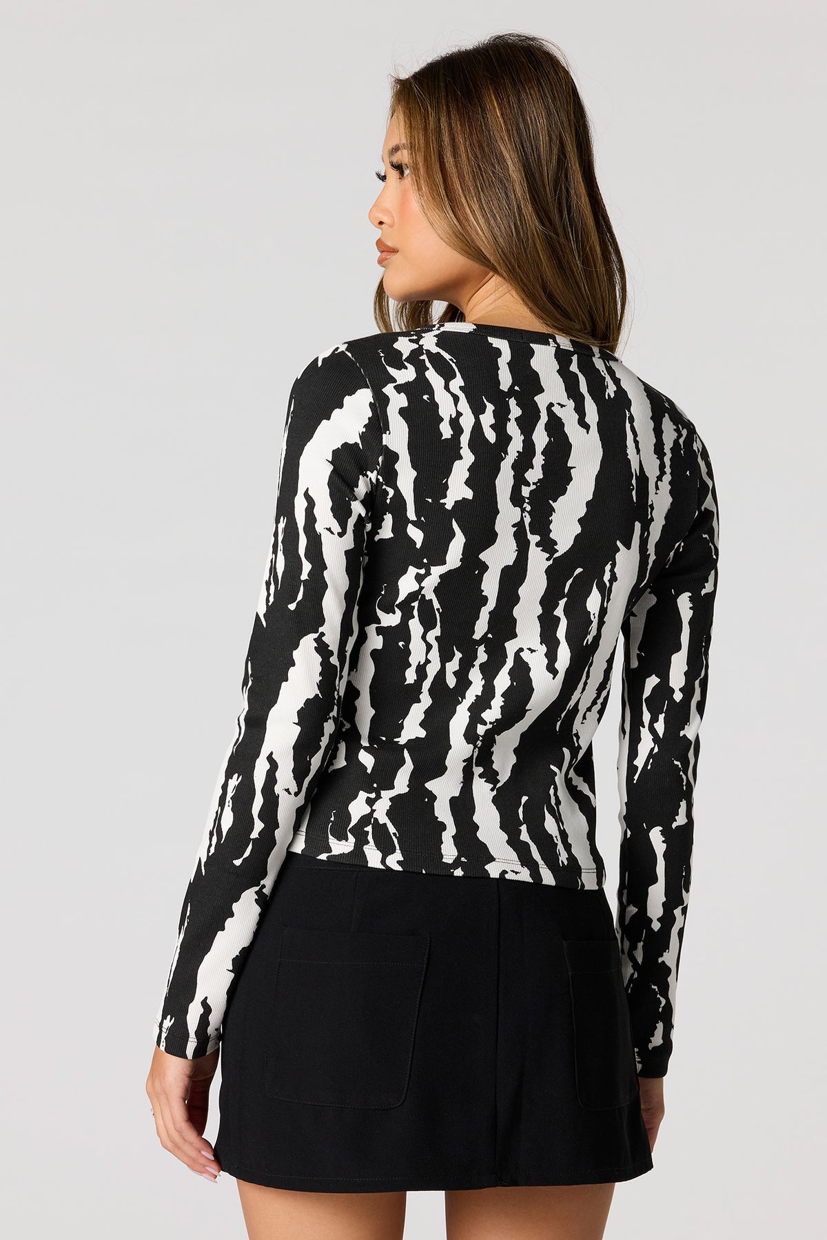 Alt View 2. Asymmetrical Button-Up Ribbed Cardigan - Black with White