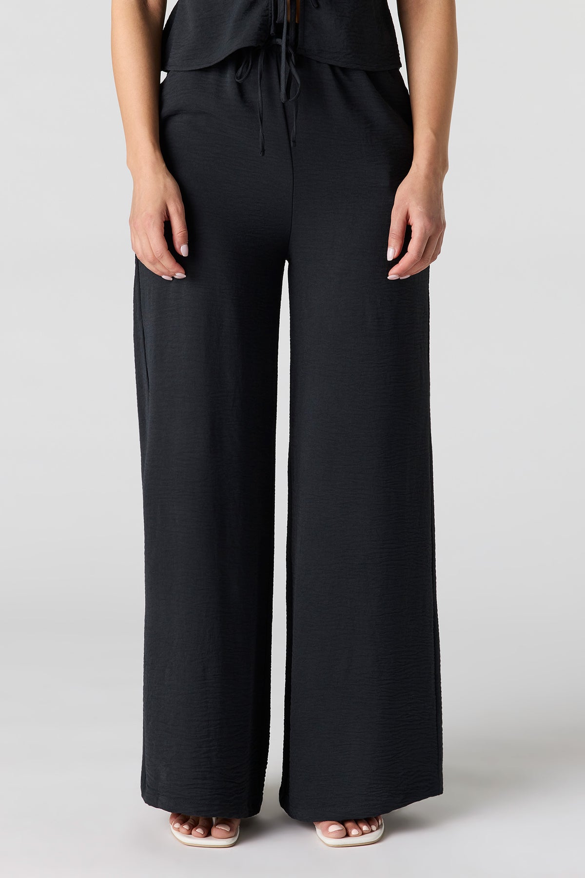 Vue alternative 2. Pantalon fluide à taille coulissante