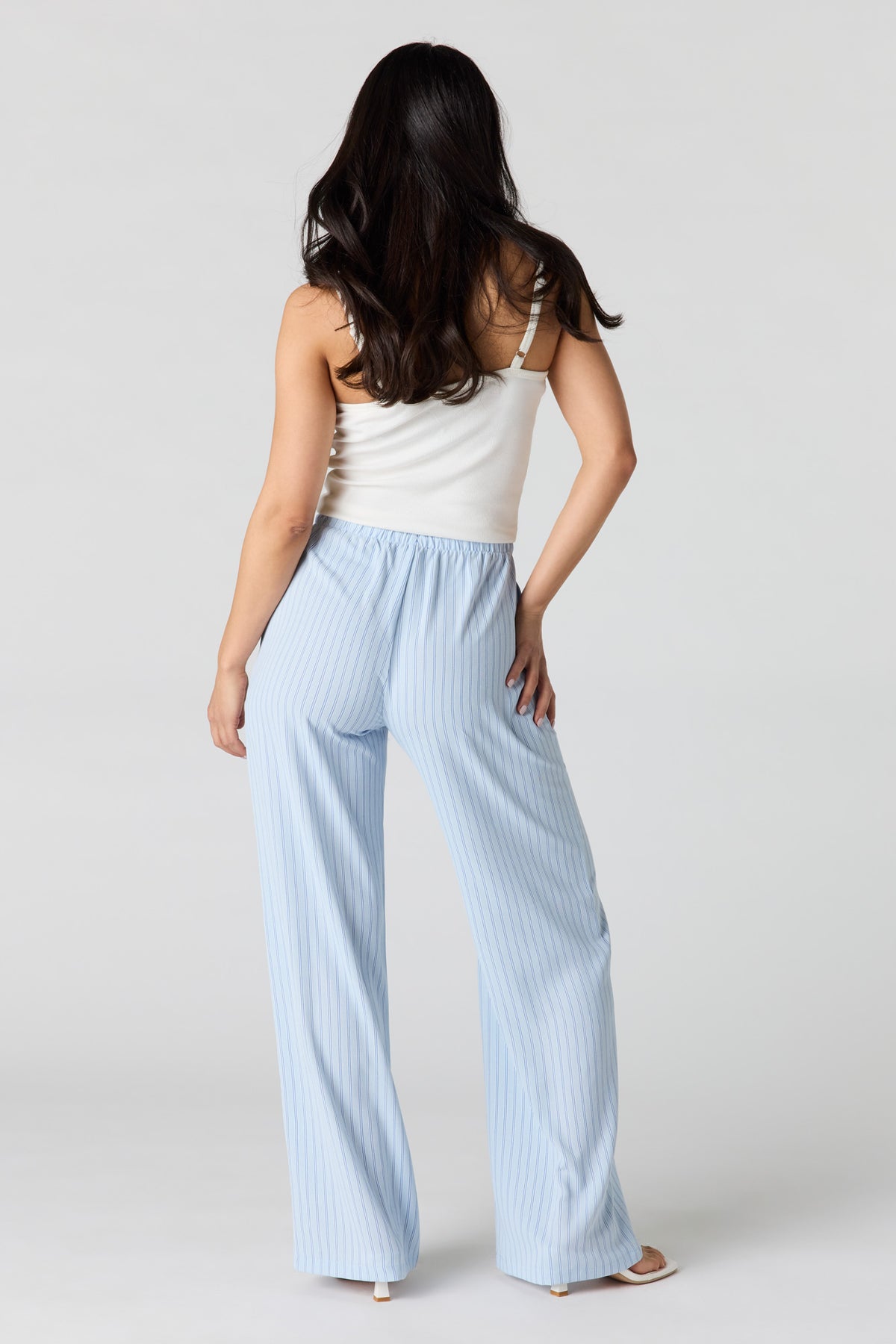 Vue alternative 3. Pantalon fluide à taille coulissante