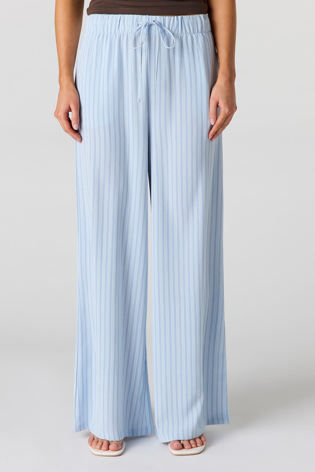 Vue alternative 2. Pantalon fluide à taille coulissante