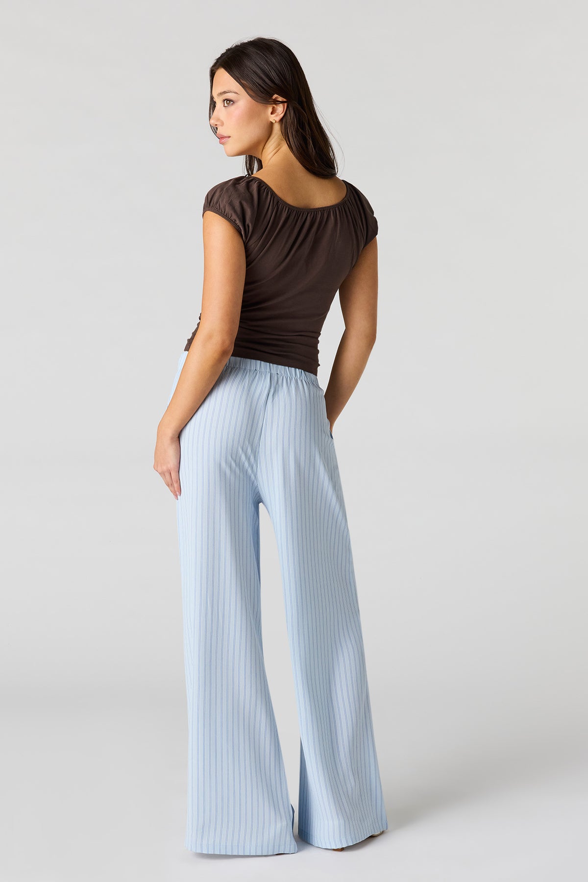 Vue alternative 3. Pantalon fluide à taille coulissante