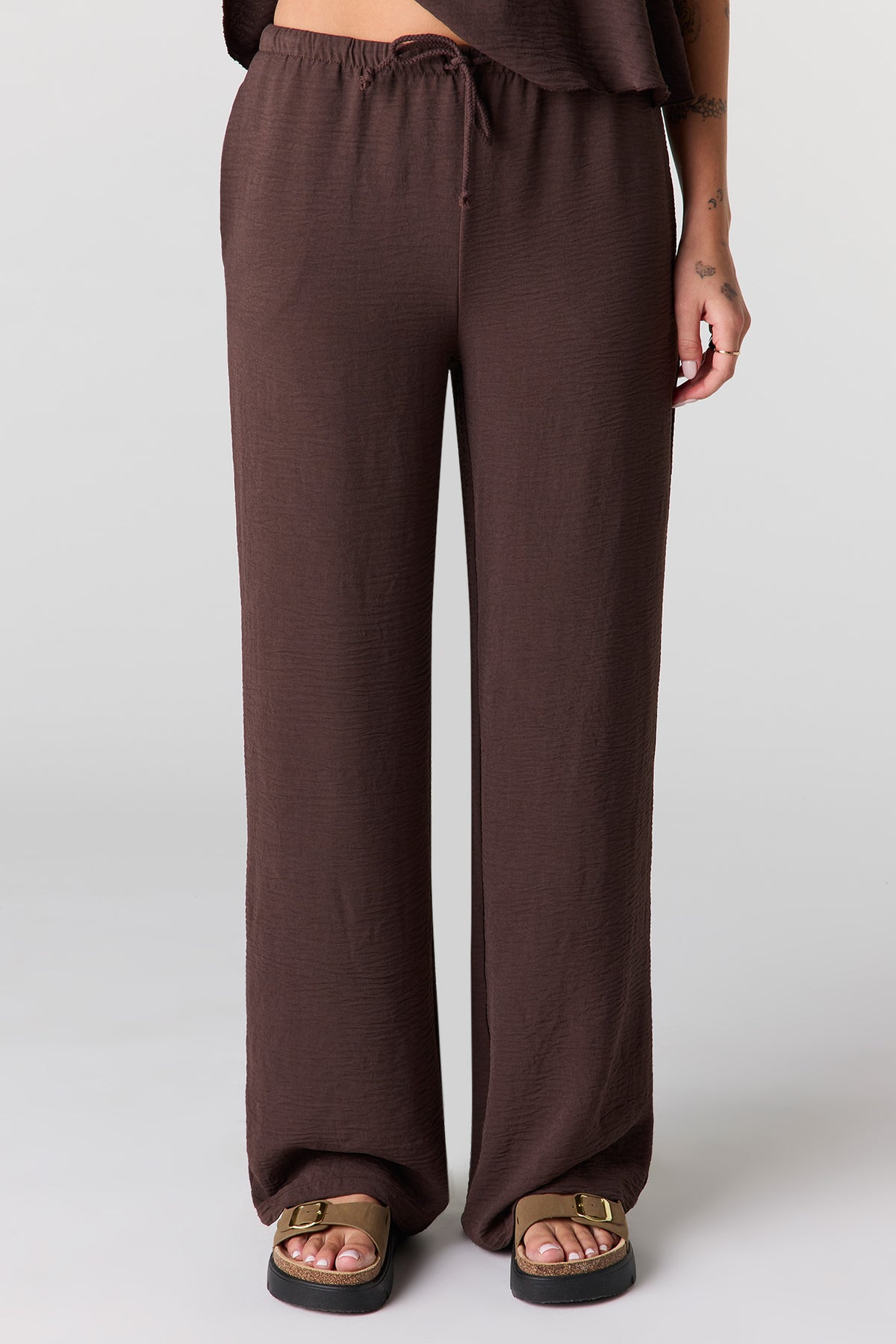 Vue alternative 2. Pantalon fluide à taille coulissante