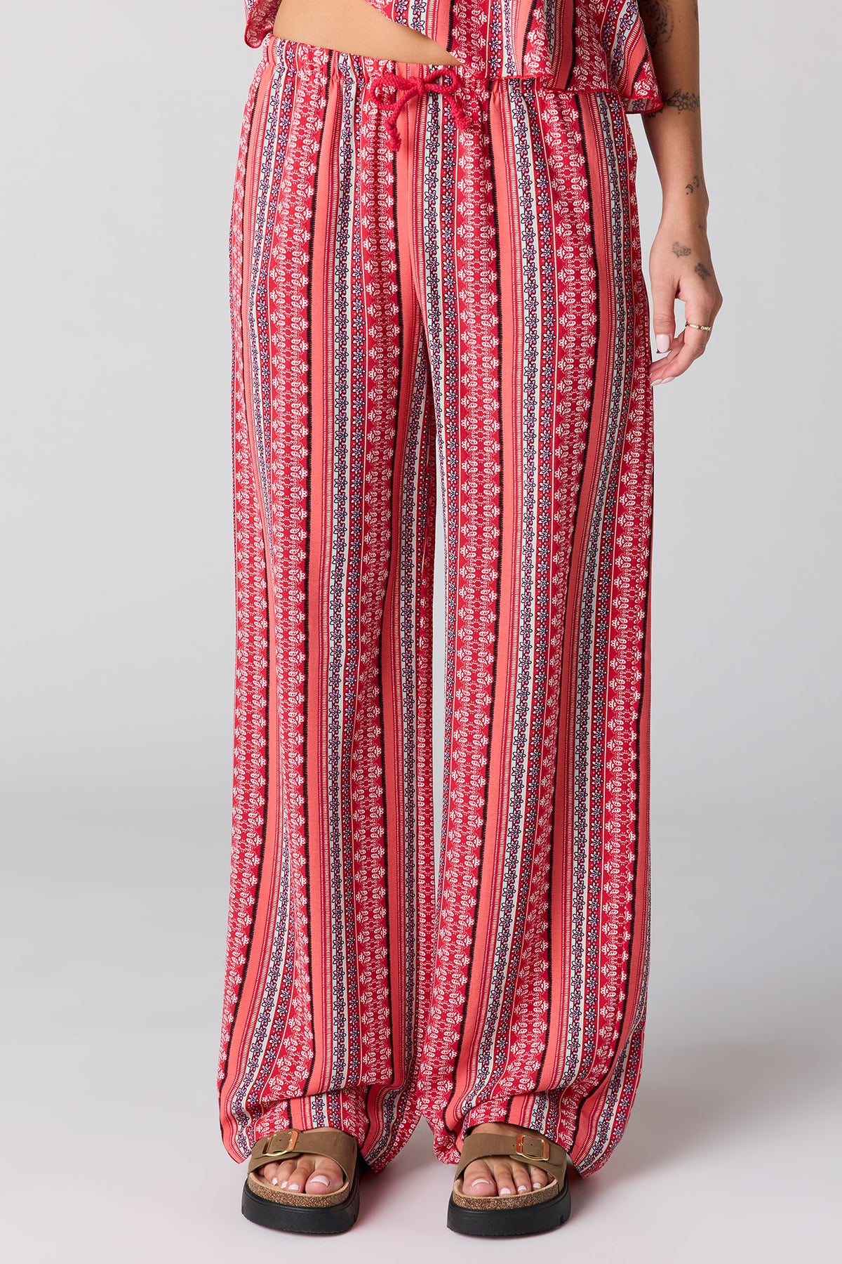 Vue alternative 2. Pantalon fluide à taille coulissante