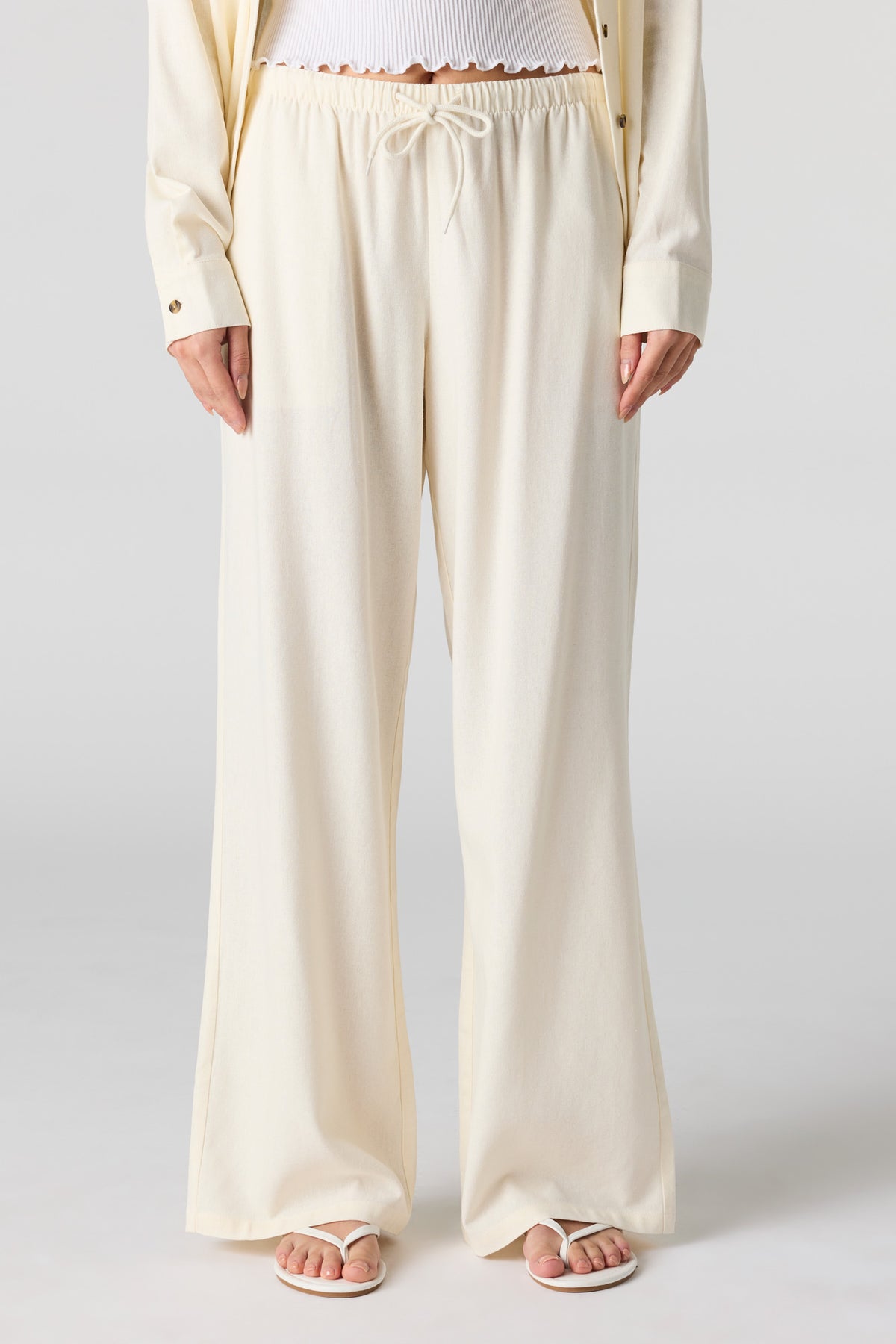 Vue alternative 2. Pantalon en mélange de lin à taille coulissante