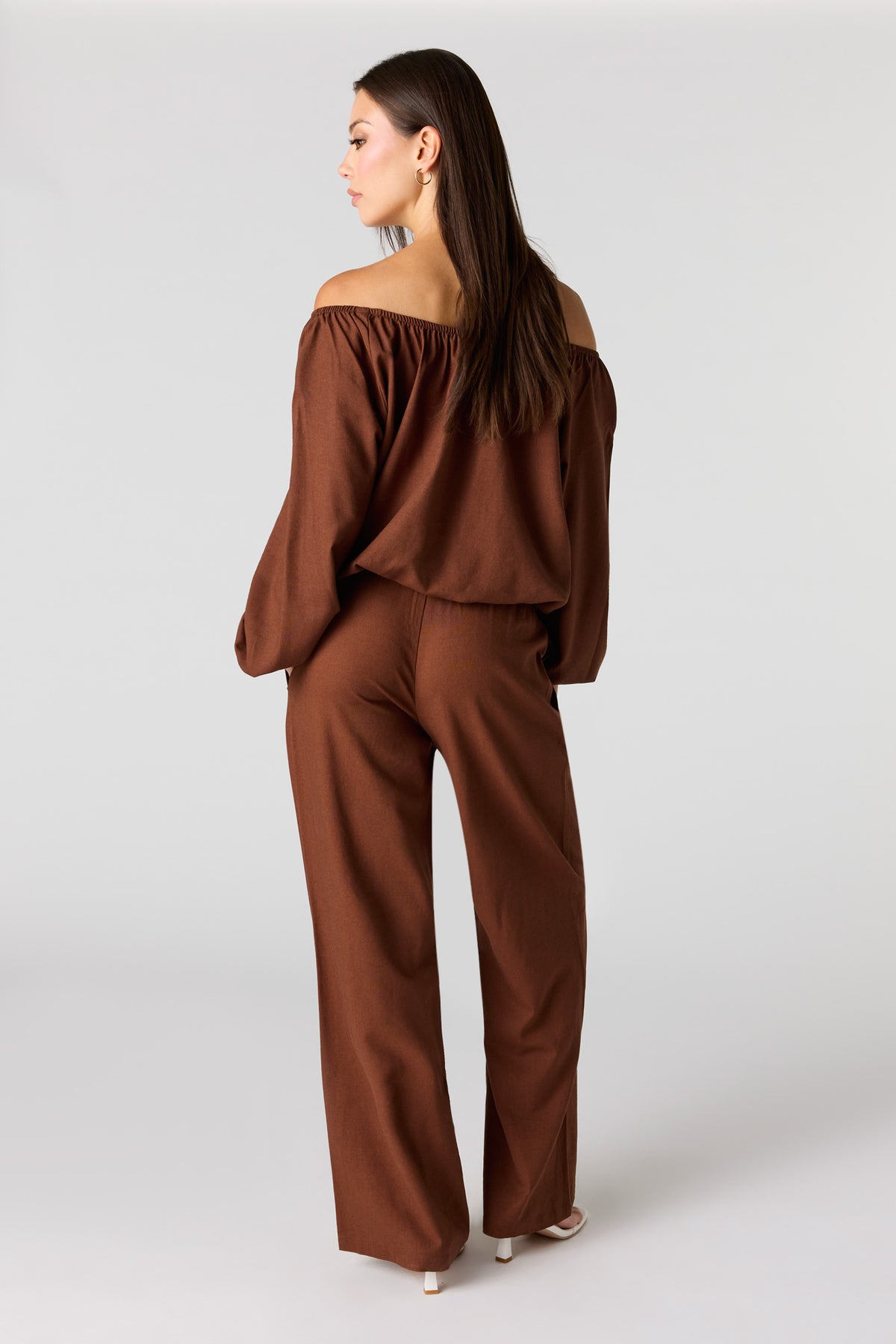 Alt View 3. Linen-Blend Drawstring Pant - Brown