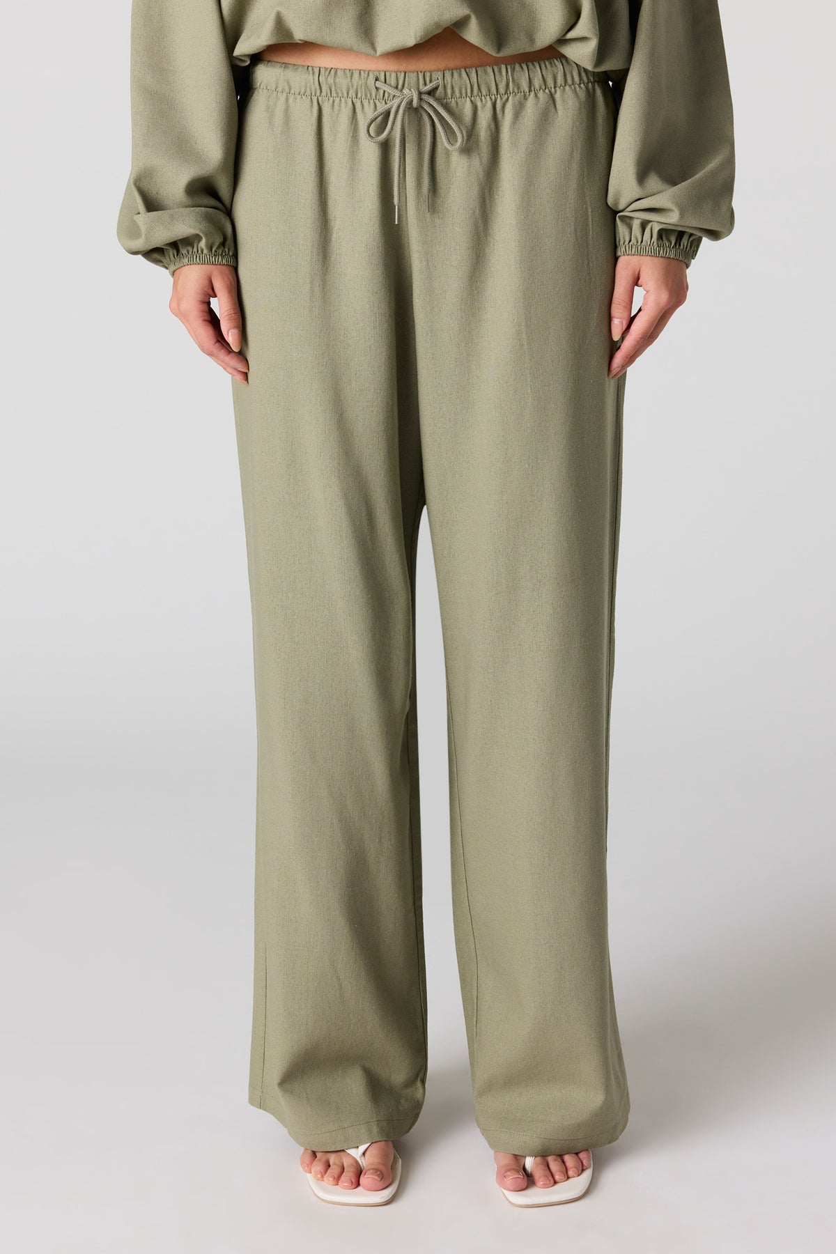 Alt View 2. Linen-Blend Drawstring Pant - Dark Green