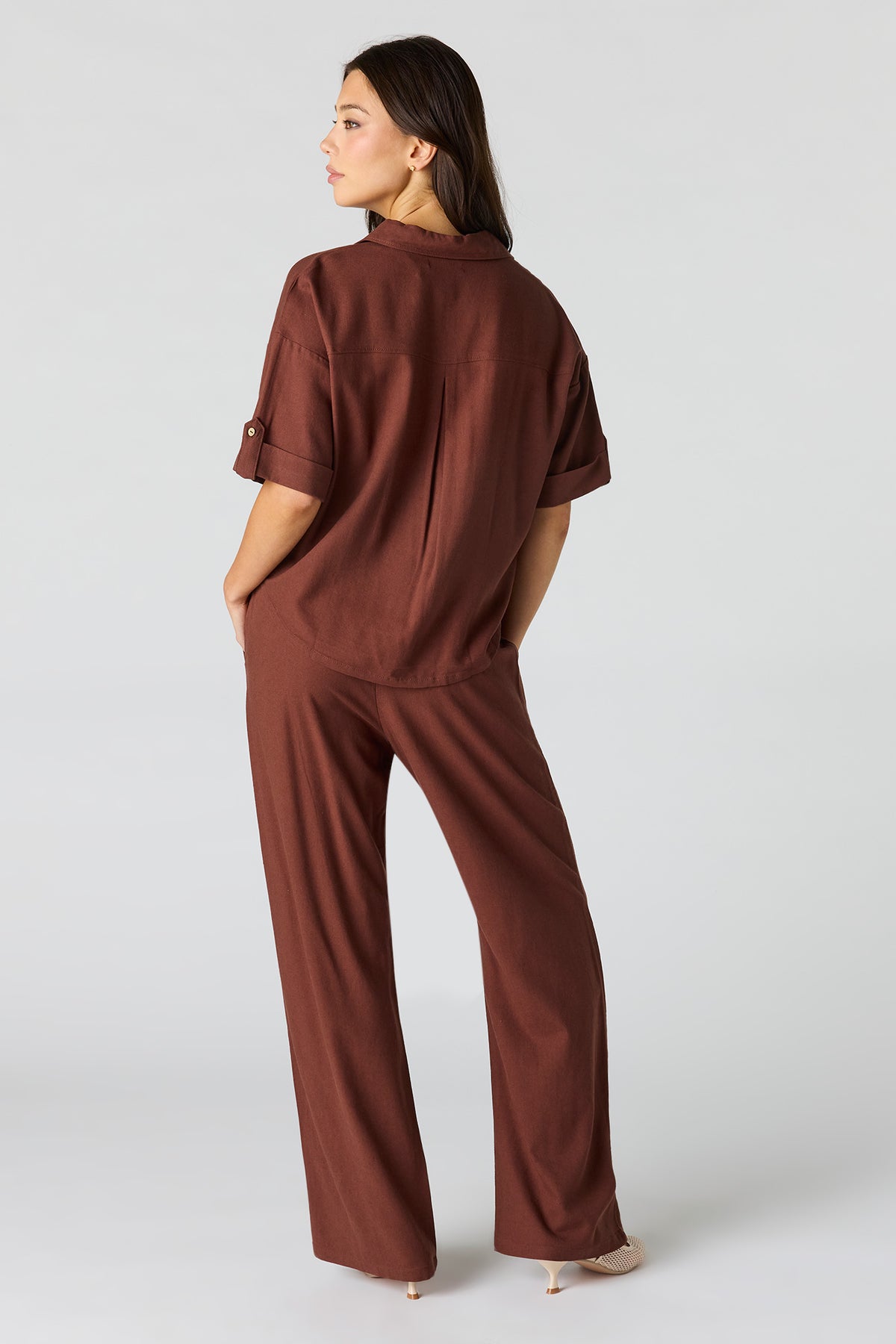 Alt View 3. Linen-Blend Wide Leg Pant - Brown
