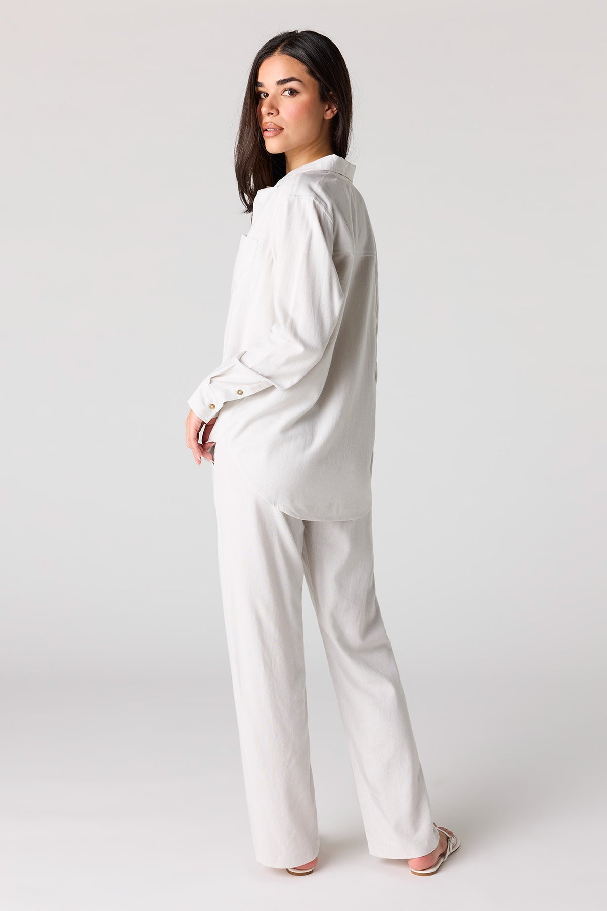 Alt View 3. Linen-Blend Wide Leg Pant - Off White