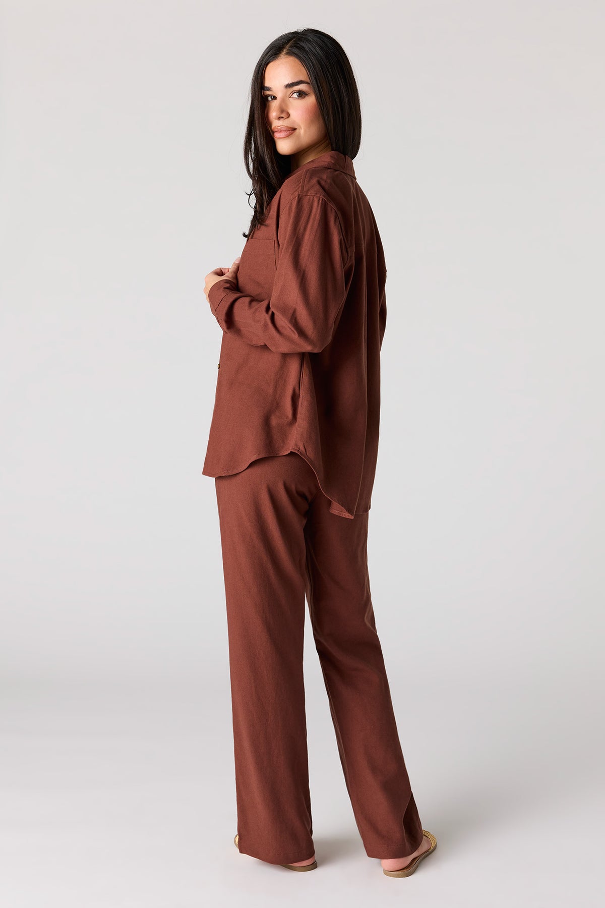 Alt View 3. Linen-Blend Wide Leg Pant - Dark Brown