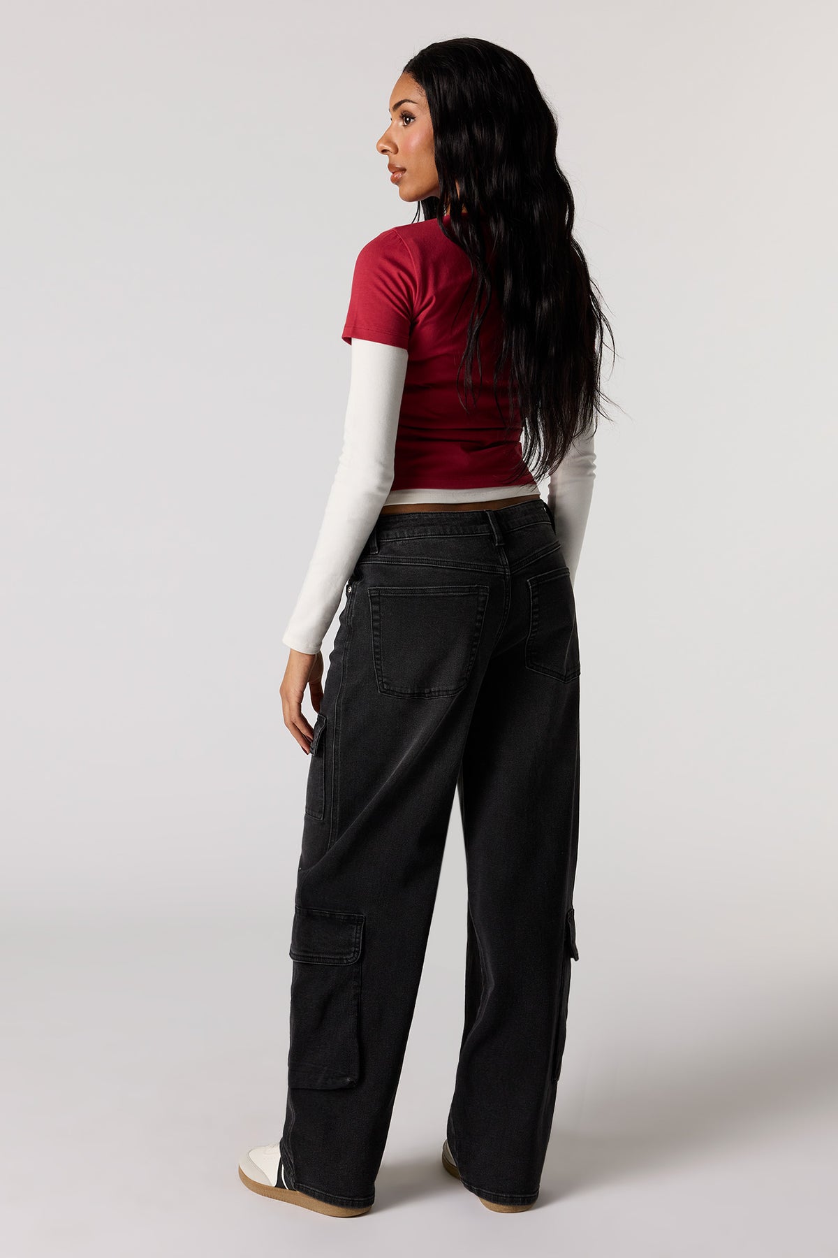 Alt View 3. Low Rise Baggy Cargo Jean - Black