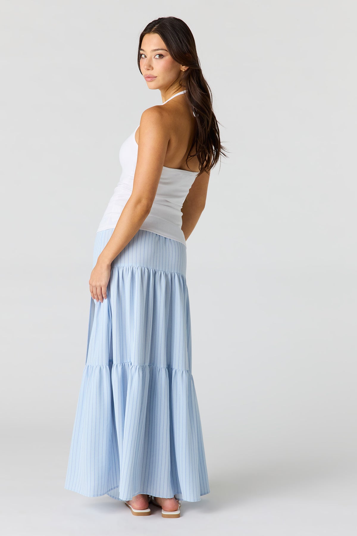 Alt View 3. Printed Flowy Tiered Slit Maxi Skirt - Blue